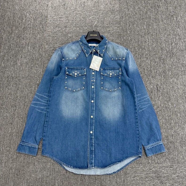 Givenchy Givenchy Water-washed distressed studded denim shirt Size US L / EU 52-54 / 3 - 1 Thumbnail