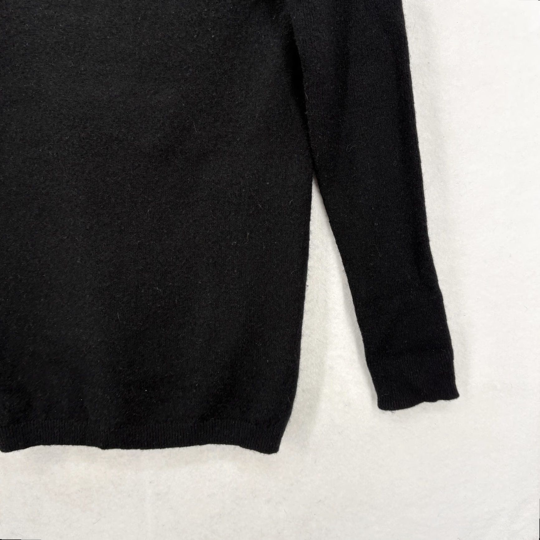 Club Monaco Club Monaco Sweater Womens XS Black 100% Cashmere Boat Neck Knit Pullover Cozy Size XS / US 0-2 / IT 36-38 - 3 Thumbnail