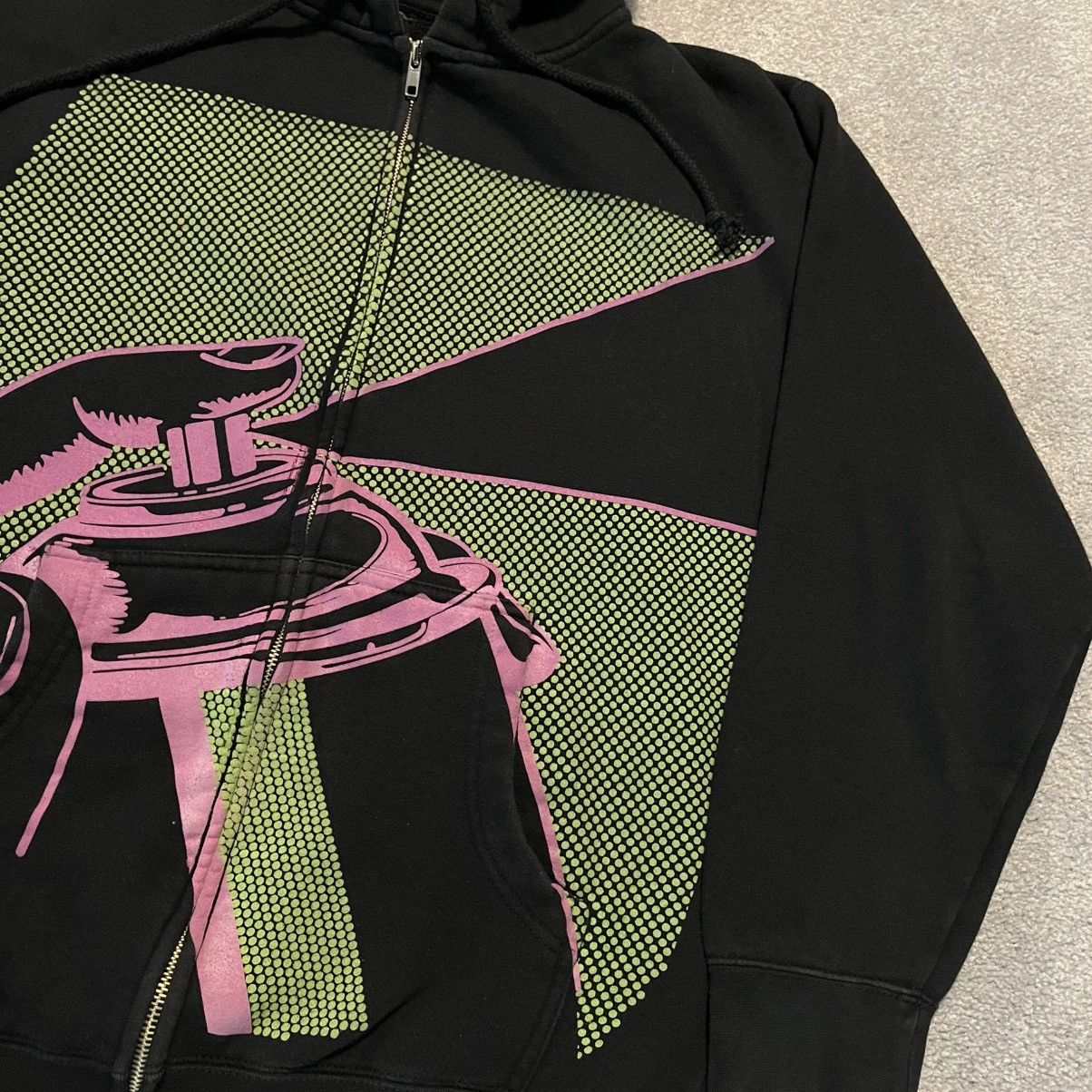 The Seventh Letter Vintage 2000s The Seventh Letter Graffiti Logo Zip Up Hoodie Size US S / EU 44-46 / 1 - 4 Thumbnail
