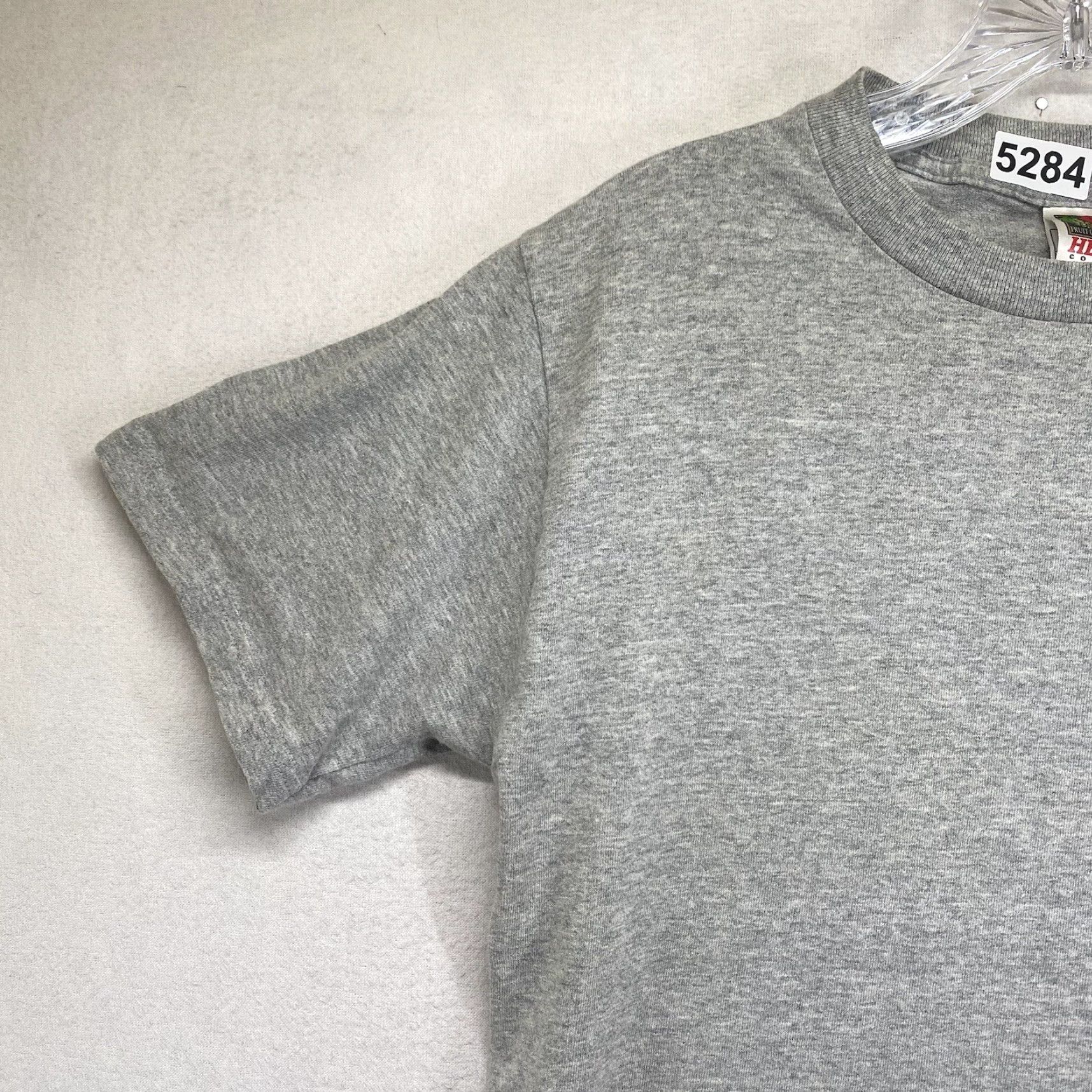Fruit Of The Loom VINTAGE Fruit of the Loom T-Shirt Unisex Adults Extra Small Gray 2000s Y2K Gymnasium Turkey Tumble Logo Graphic Print Size US XS / EU 42 / 0 - 7 Thumbnail