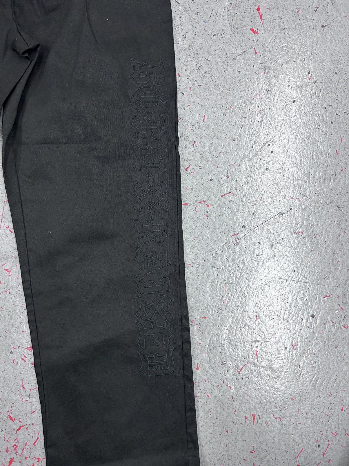 Born X Raised Born x Raised Embroidered Black Pants Size Medium Size US 30 / EU 46 - 2 Thumbnail