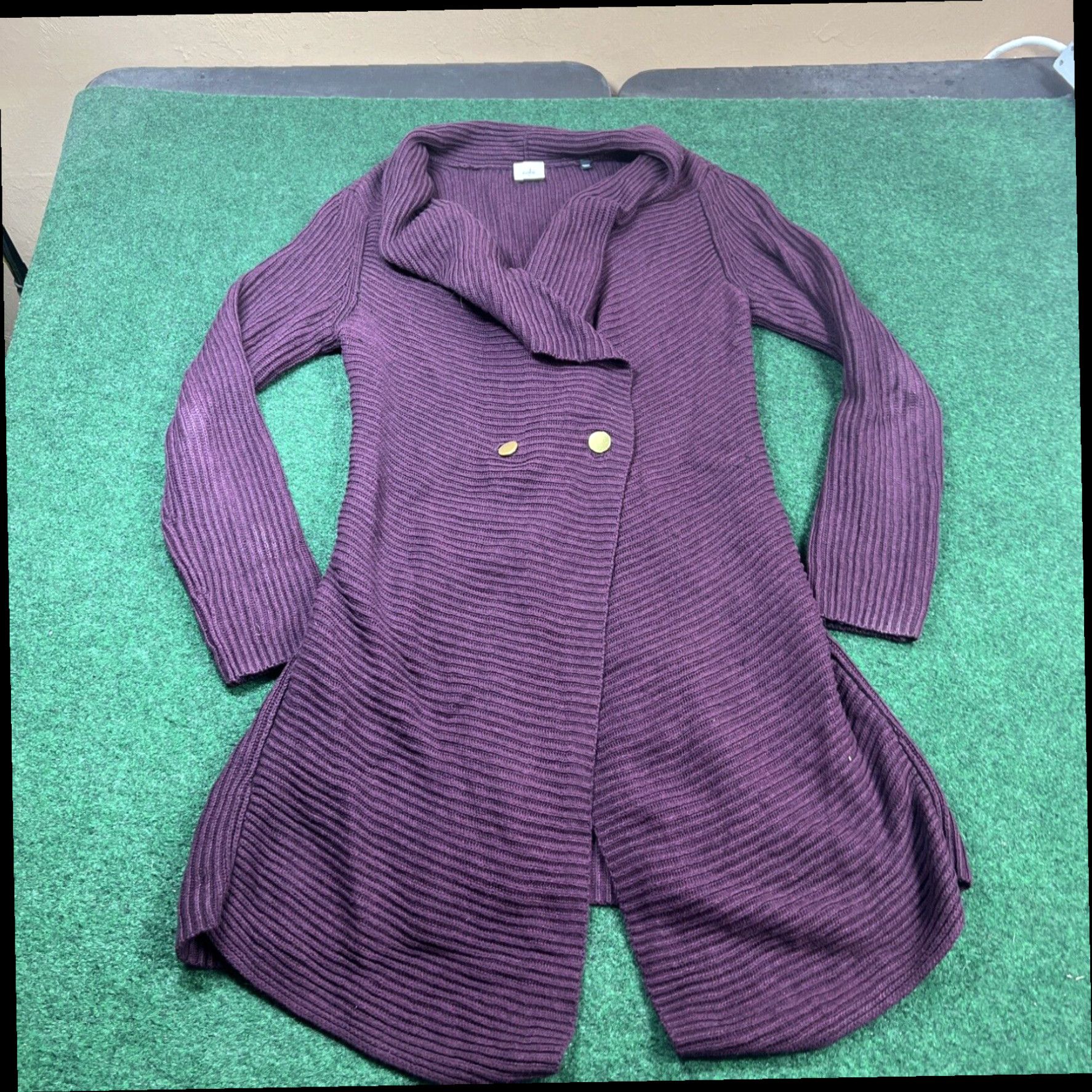 Vintage CAbi Cardigan button Womens Small Purple 2 Button Long ribbed Nice Size S / US 4 / IT 40 - 1 Thumbnail