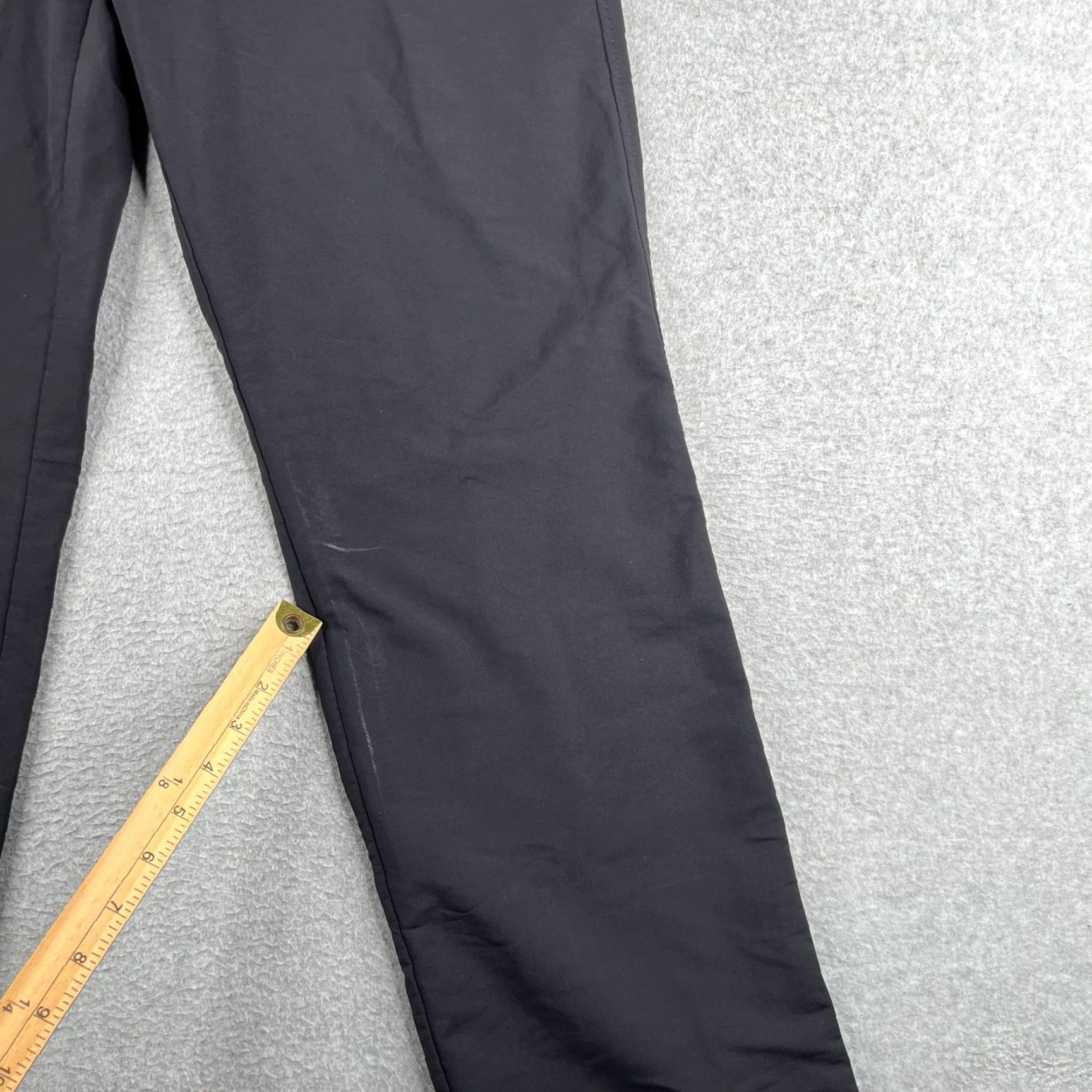 Under Armour Under Armour Golf Pants Mens 34x32 Black Lightweight Pockets Casual Activewear Khakis Slacks Size US 34 / EU 50 - 3 Thumbnail