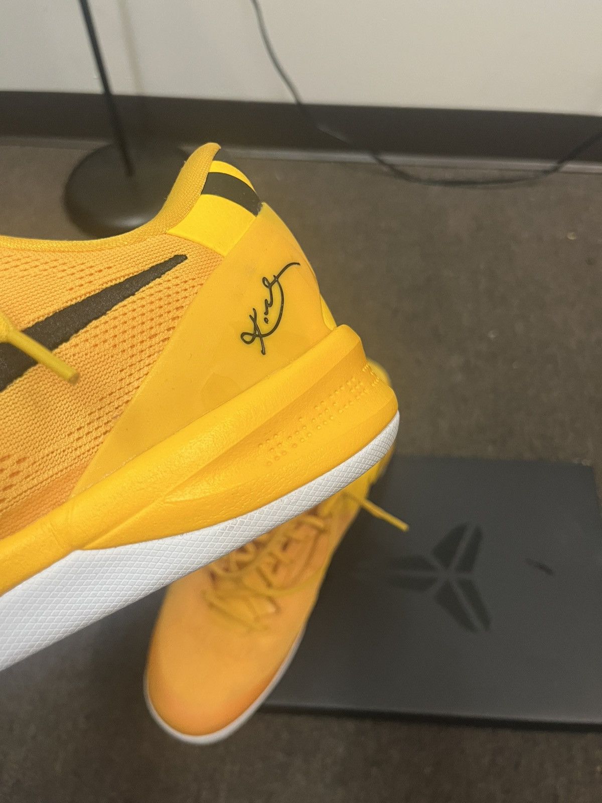 Nike Nike Kobe 8 Protro TB P University Gold Size US 15 / EU 48 - 6 Thumbnail