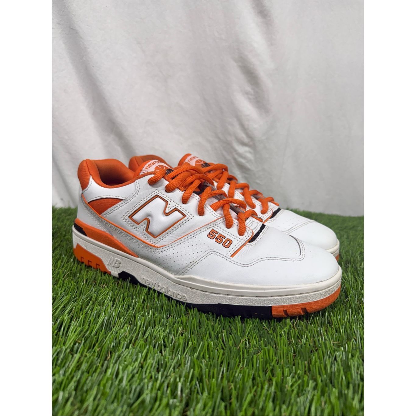 New Balance Size 10 - New Balance 550 Syracuse (Varsity) Orange White BB Size US 10 / EU 43 - 1 Thumbnail