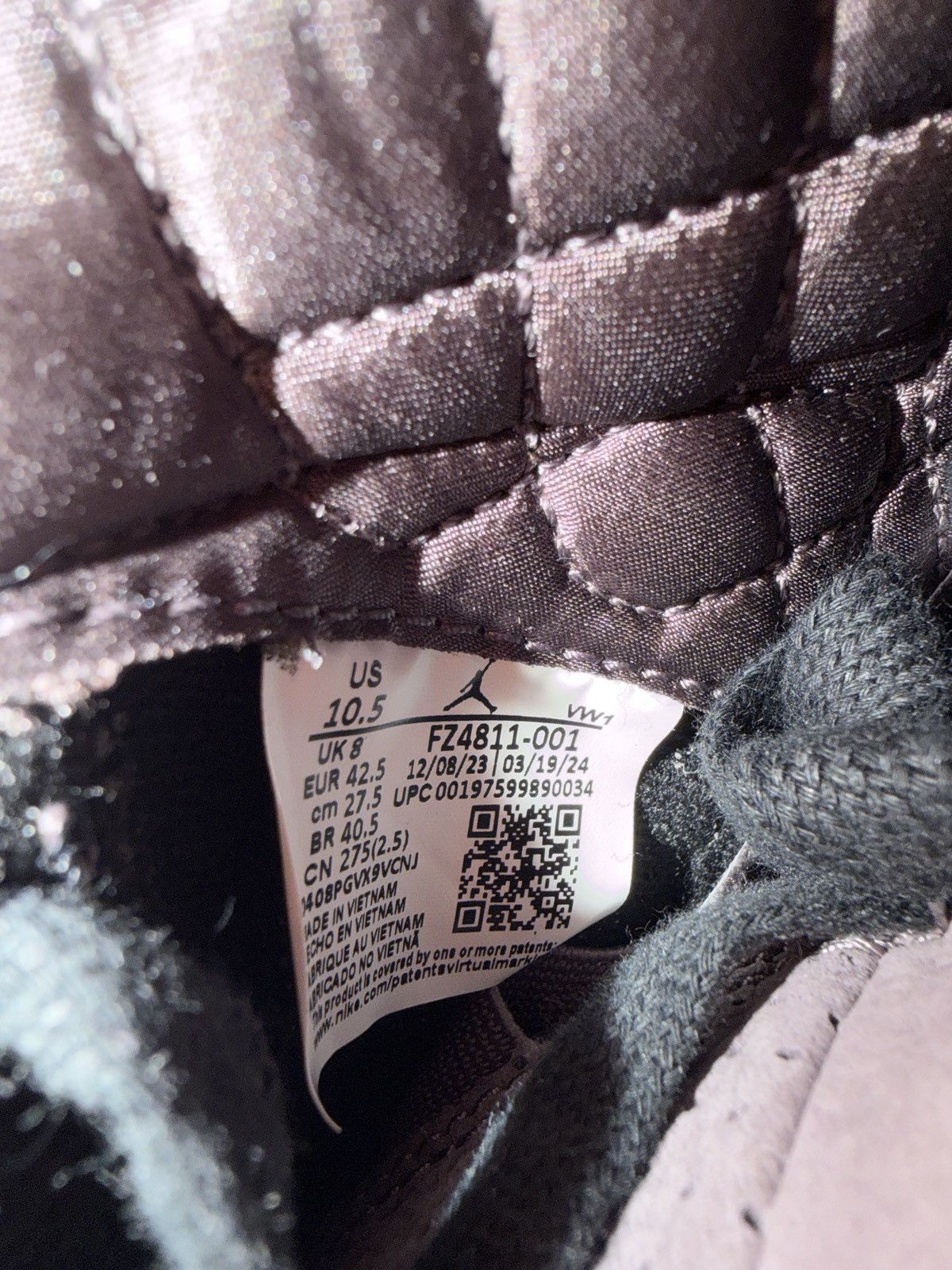 A Ma Maniere × Nike Air Jordan 3 Retro OG SP Nike & A Ma Maniere Men 9US Size US 9 / EU 42 - 11 Thumbnail