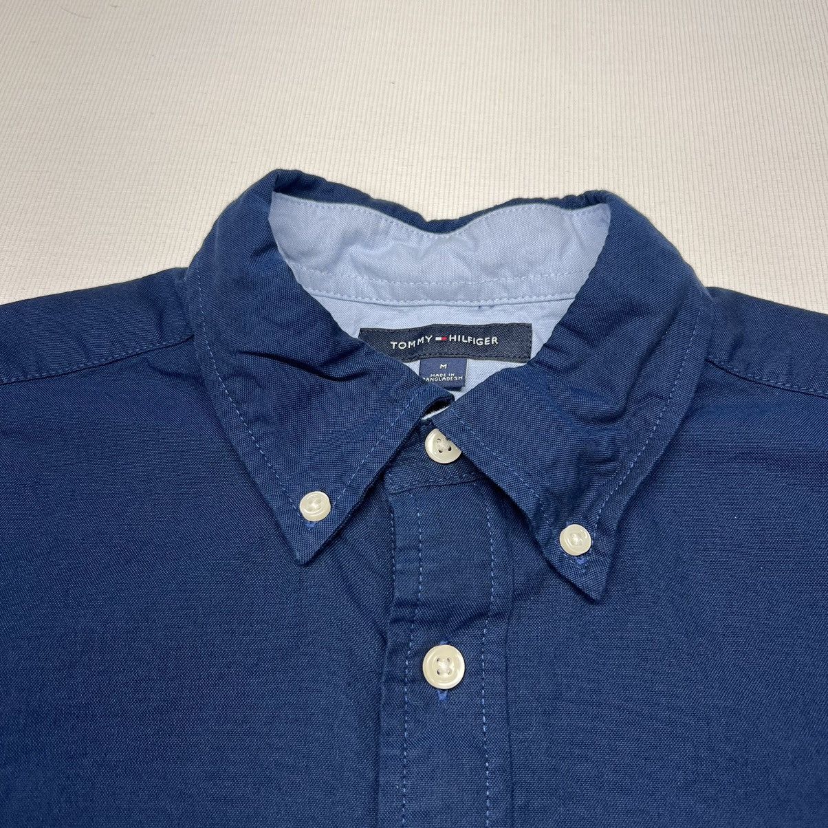 Tommy Hilfiger Tommy Hilfiger Button Down Shirt Blue Short Sleeve Logo Y2K Size US M / EU 48-50 / 2 - 2 Thumbnail