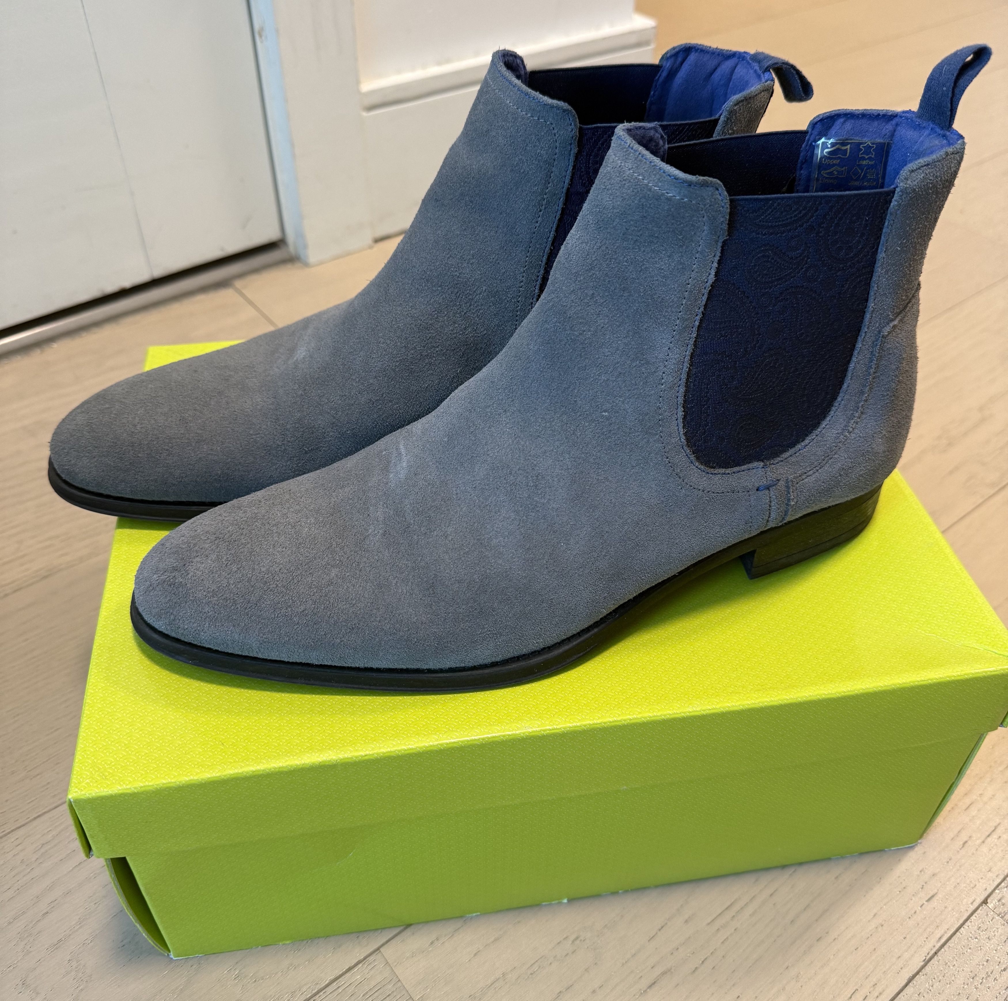 Ted Baker Ted Baker Chelsea Boots (Travord) - Grey Suede Size US 10 / EU 43 - 1 Thumbnail