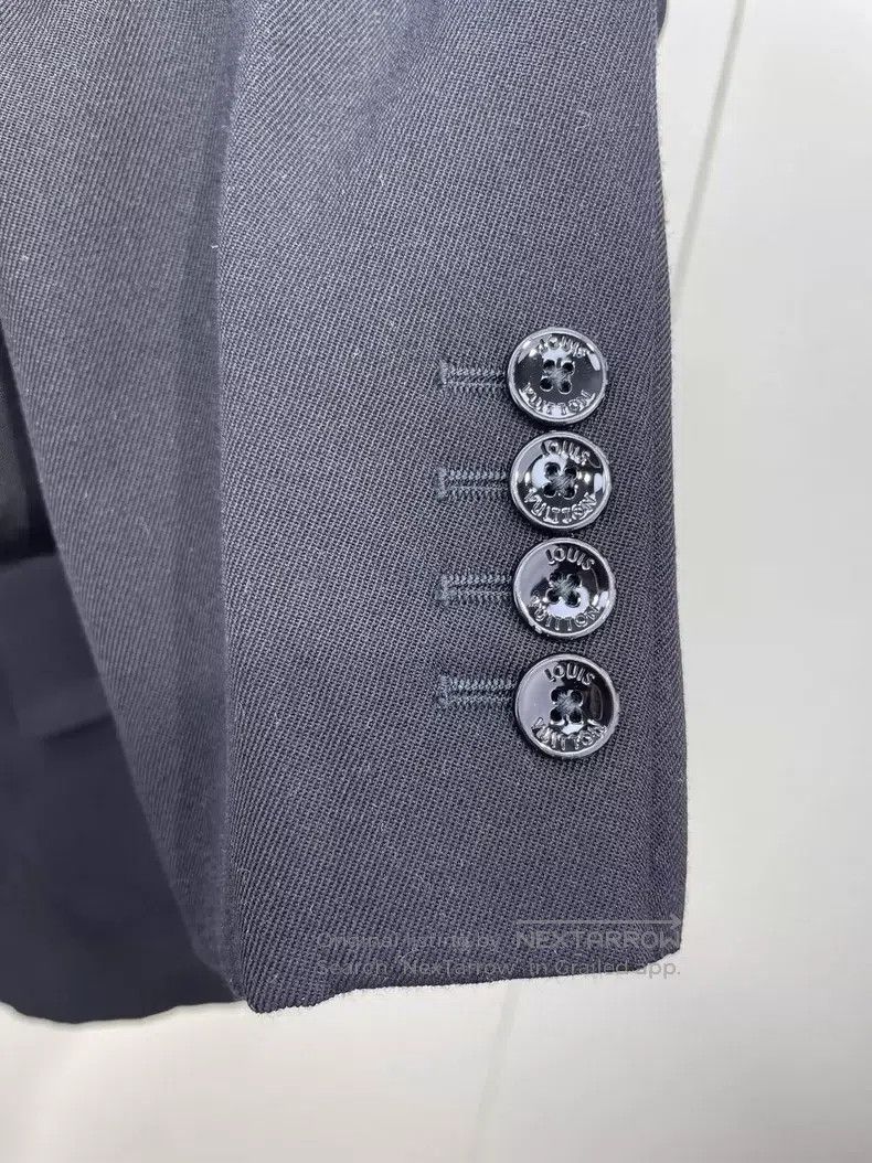 Louis Vuitton Louis Vuitton Black Show Jacket Size US M / EU 48-50 / 2 - 3 Thumbnail