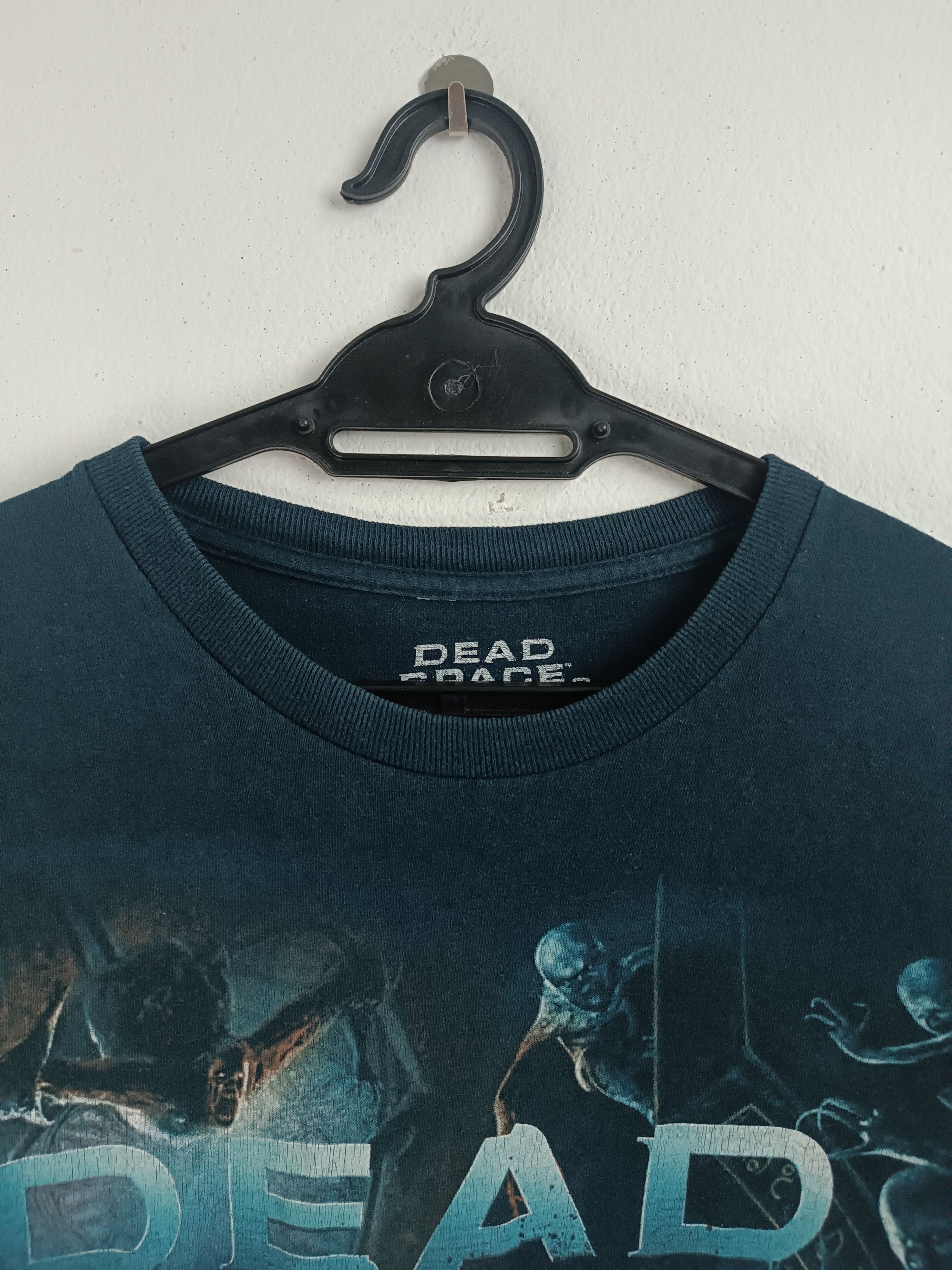 Microsoft VINTAGE 2011 DEAD SPACE GAME FADED TEE alien bioshock gta5 Size US S / EU 44-46 / 1 - 9 Thumbnail