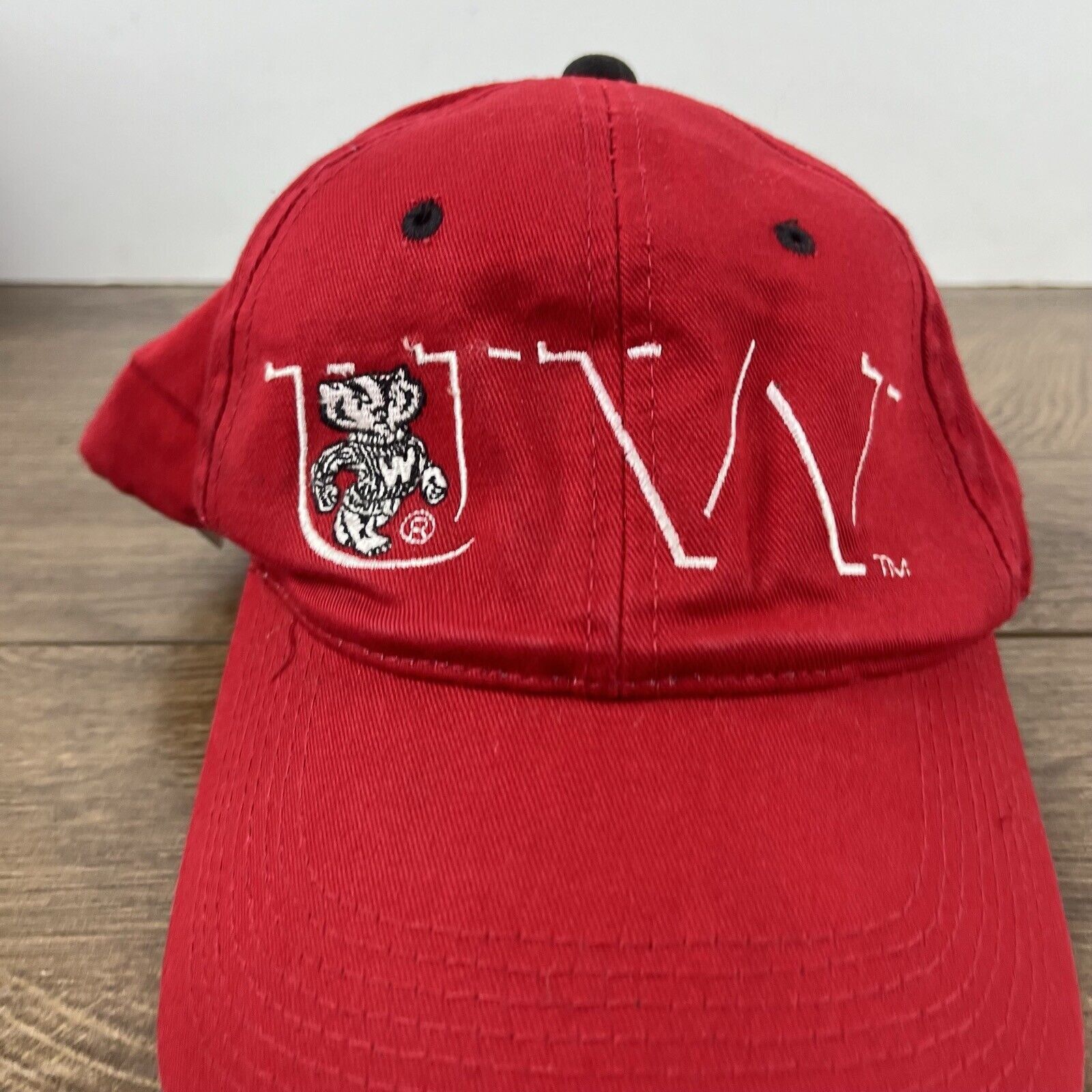 Other Wisconsin Badgers NCAA Hat Badgers Red Cap Adjustable Red Ad Size ONE SIZE - 5 Thumbnail