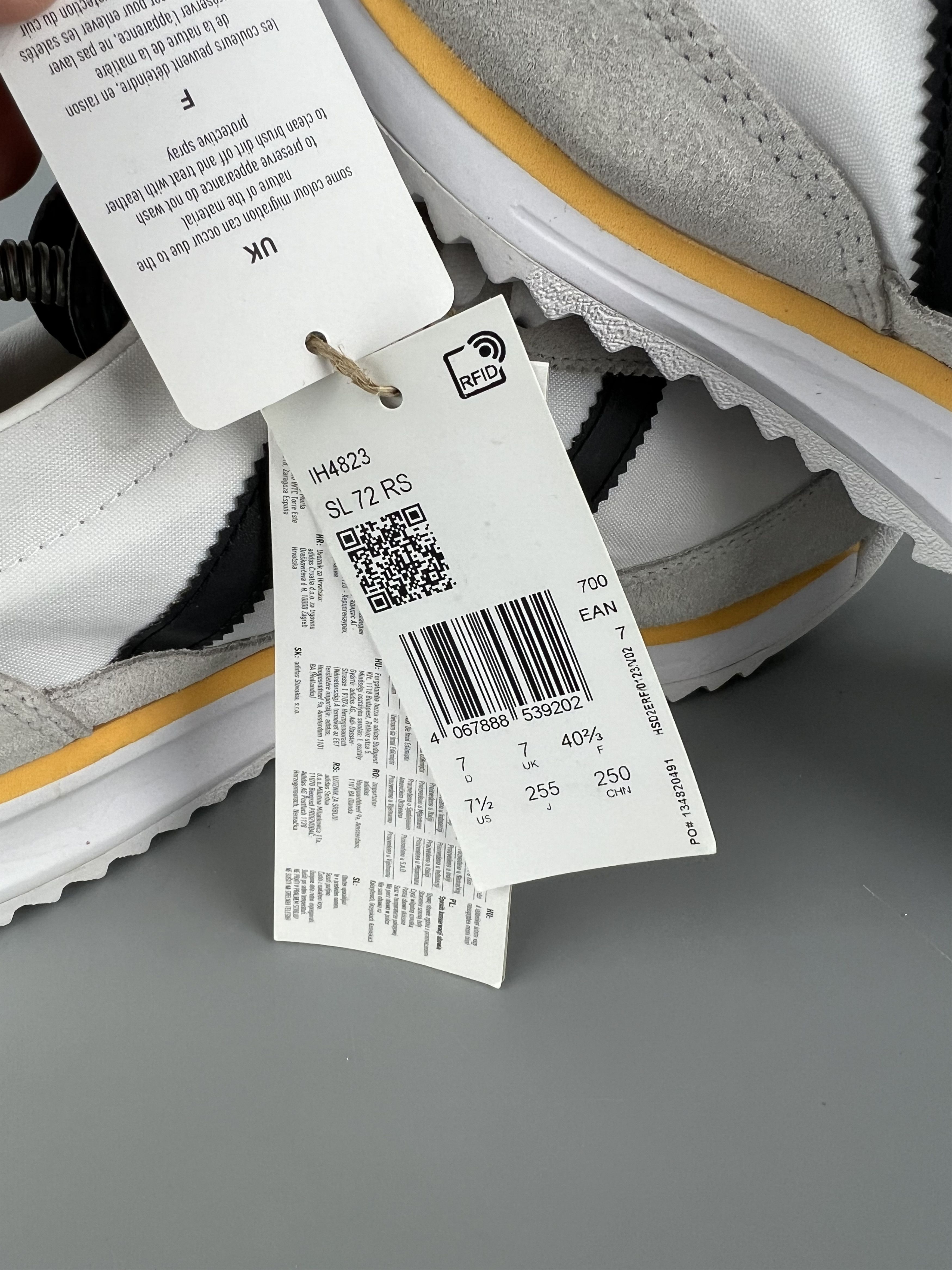 Adidas Adidas SL72 RS Gray White Black Casual Sneakers Size US 7.5 / EU 40-41 - 6 Thumbnail