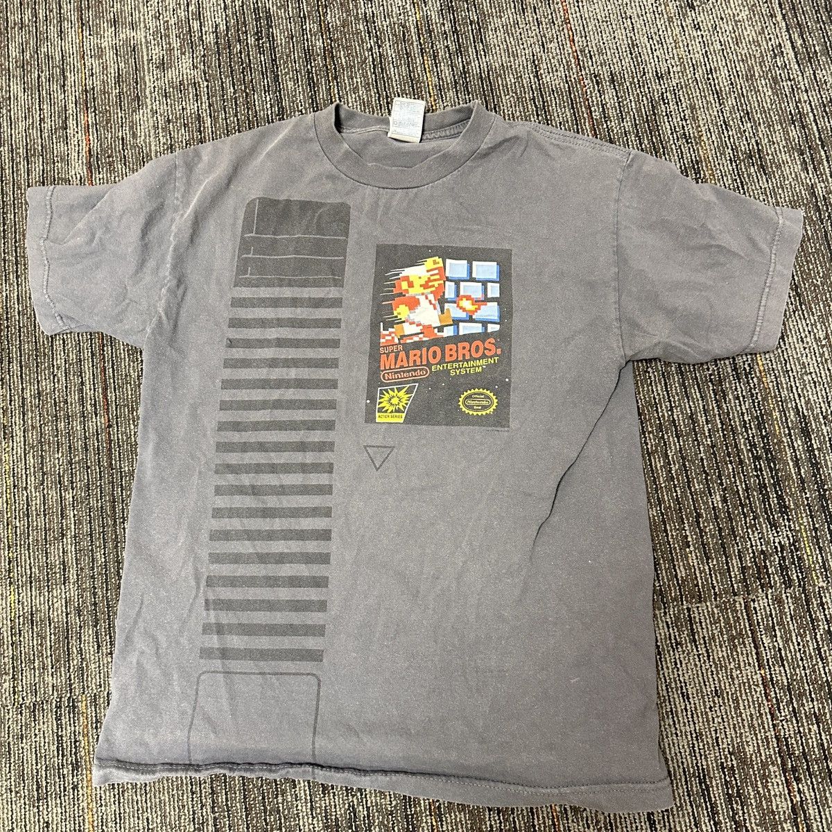 Nintendo × Vintage VINTAGE 2006 Super Mario Bros Retro NES Game Men's T Shirt Size US M / EU 48-50 / 2 - 1 Thumbnail