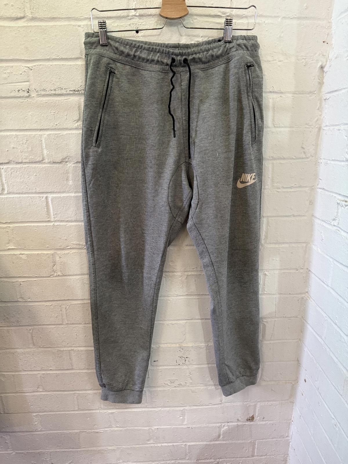 Nike Nike Grey Jogging Pants - Comfortable & Stylish Size US 32 / EU 48 - 1 Thumbnail