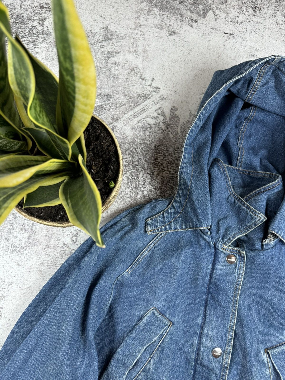 Love Moschino Moschino Made in Italy Denim Jeans Trench Coat Jacket Size S / US 4 / IT 40 - 10 Thumbnail