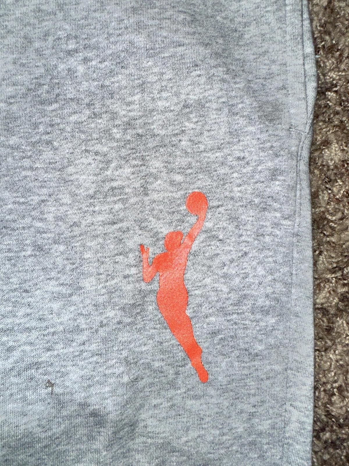 Nike Team 13 Nike Club Fleece WNBA Grey Joggers Size US 34 / EU 50 - 3 Thumbnail