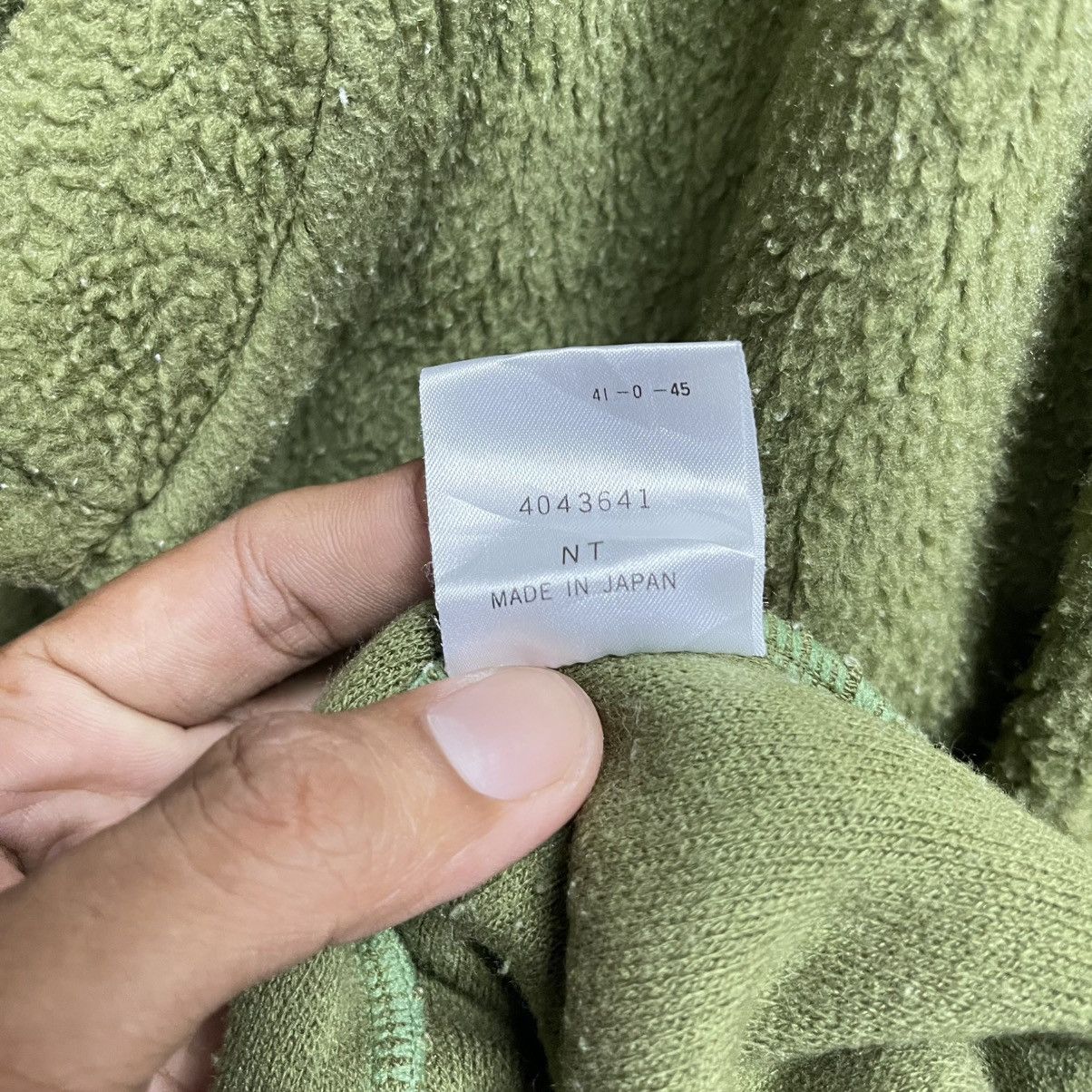 Japanese Brand Vintage Arnold Palmer International Fuzzy Knit Sweatshirt Size US M / EU 48-50 / 2 - 9 Thumbnail