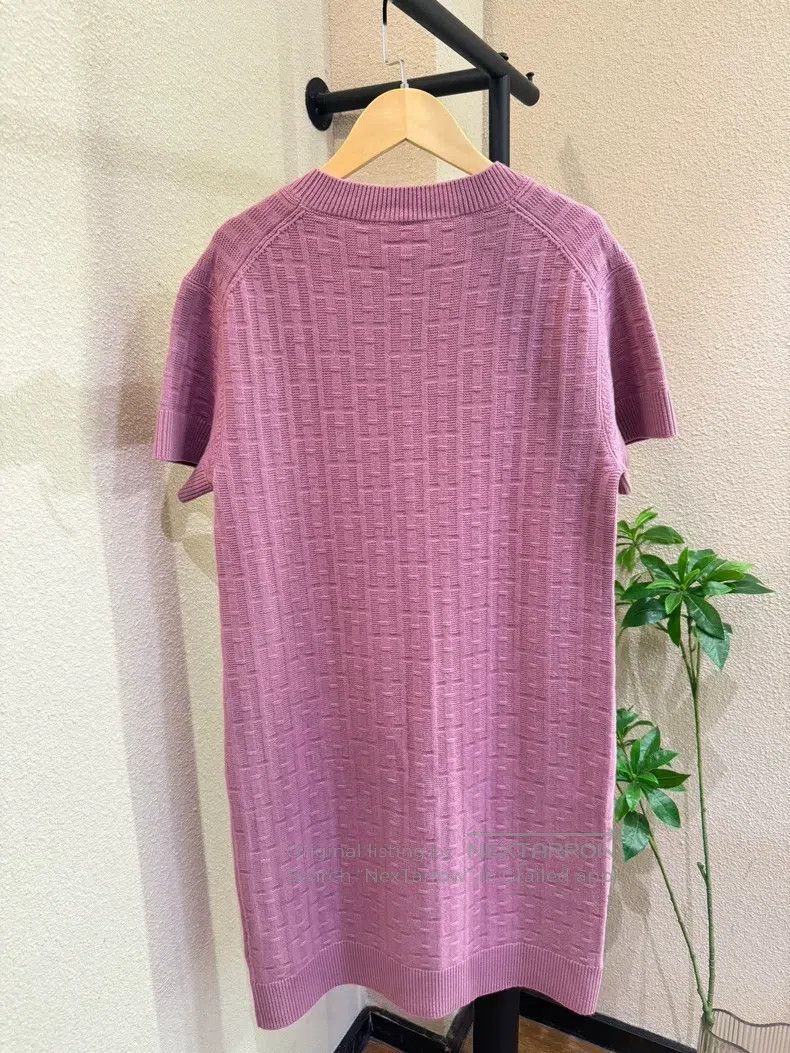 knit black and white dress Black & White Striped Long Sleeve Knit Mini Dress Black & White / 10