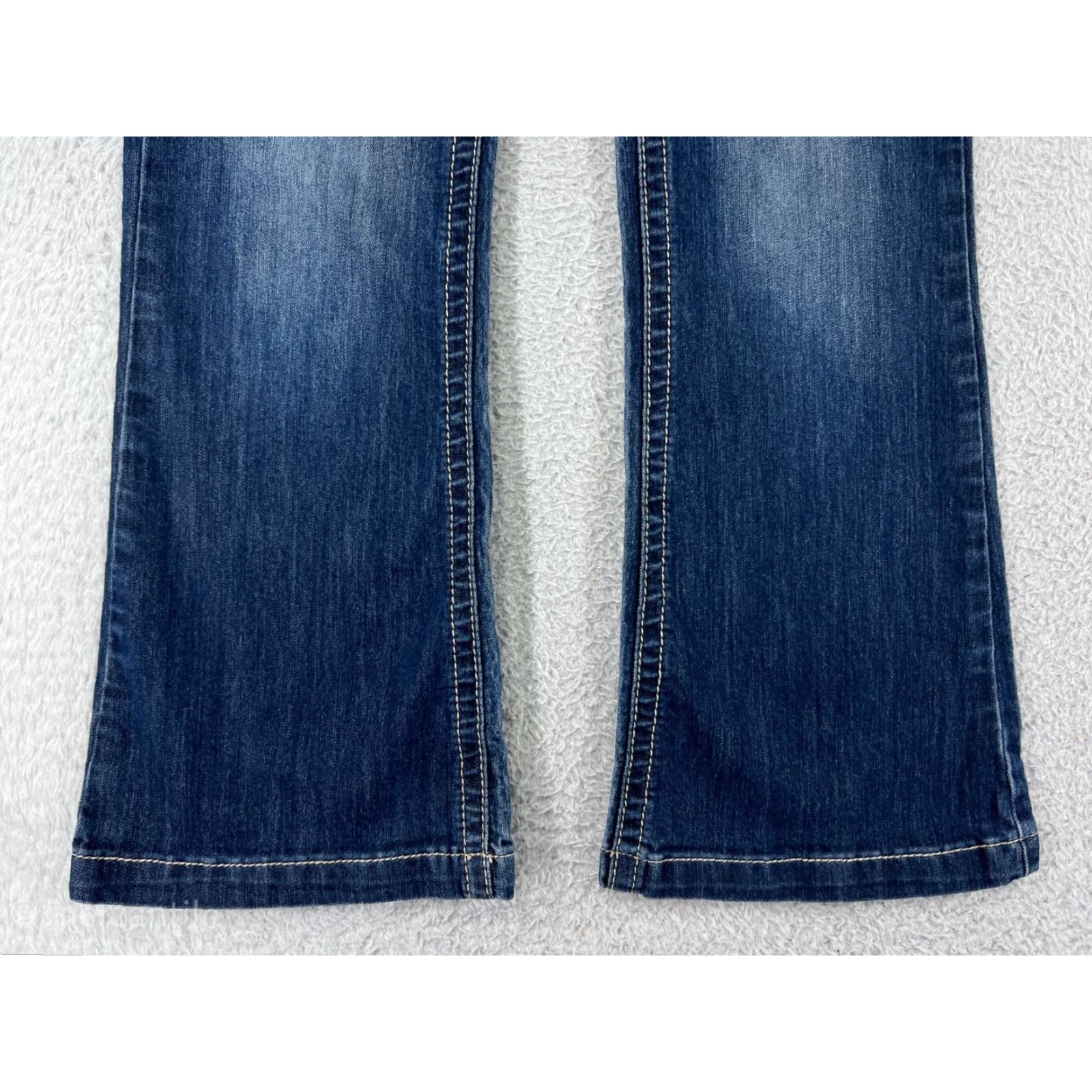 Vintage Maurices Jeans Women 5 Blue Denim Flared Medium Wash Cotton Blend 5-Pocket Design Size 27" / US 4 / IT 40 - 5 Thumbnail