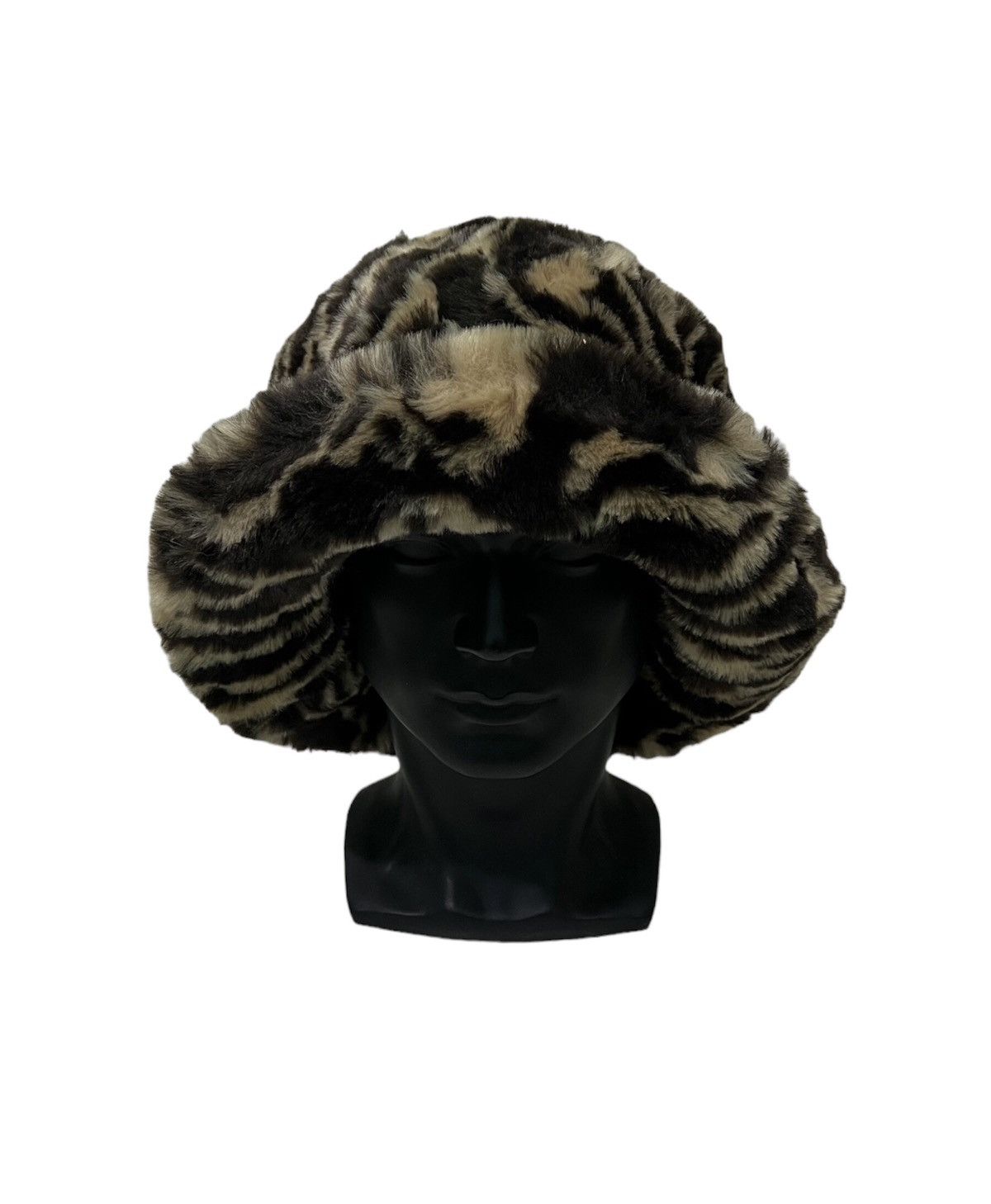 Japanese Brand Japanese Brand Fur Fleece Bucket Hats Size ONE SIZE - 1 Thumbnail