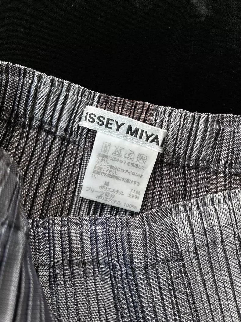 Issey Miyake issey miyake size:2 Checkered skirt 2506-Nextarrow Size 42" / US 20 - 3 Thumbnail