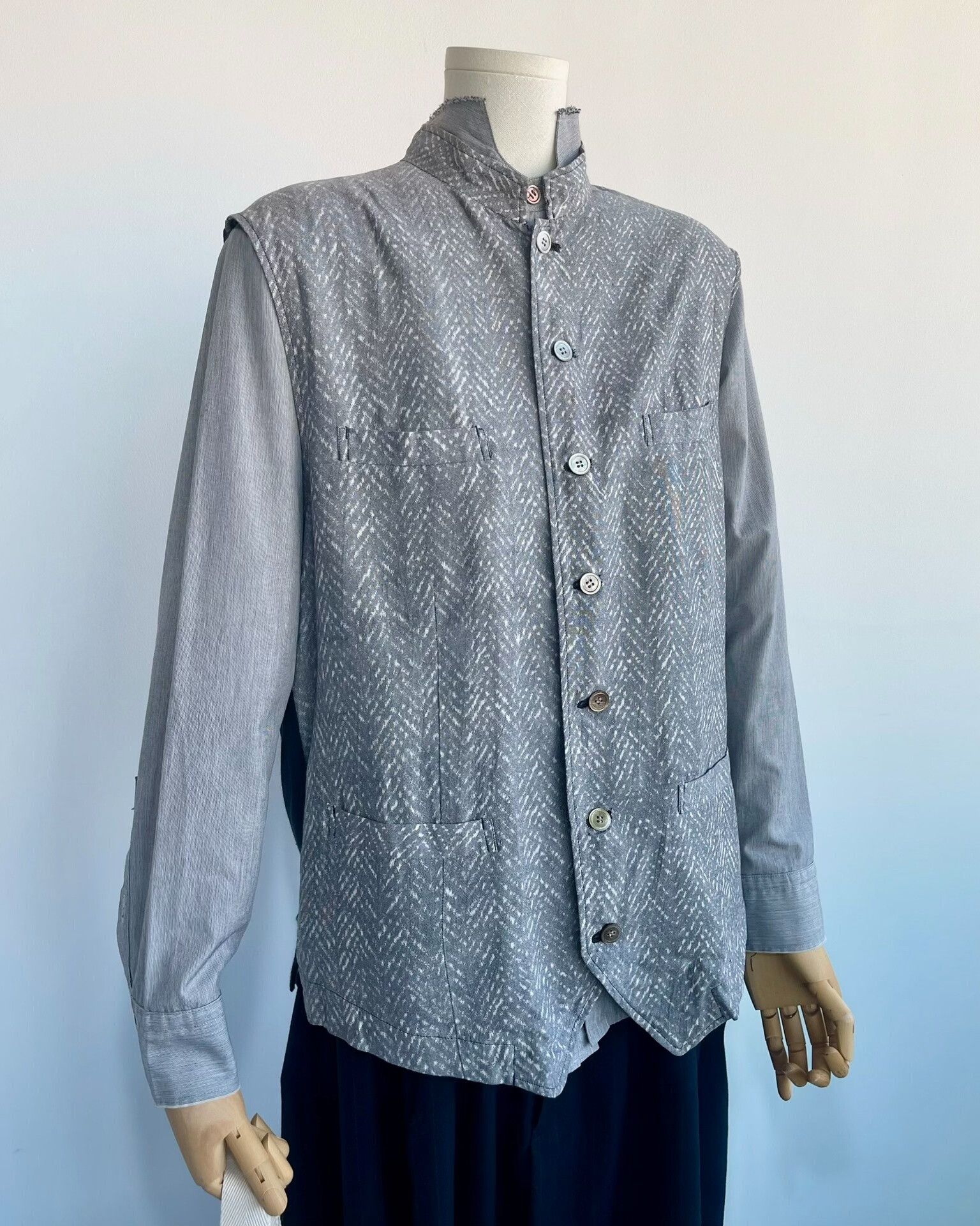 Comme des Garcons Comme des Garçons Vintage Patterned Vest Size US M / EU 48-50 / 2 - 1 Thumbnail