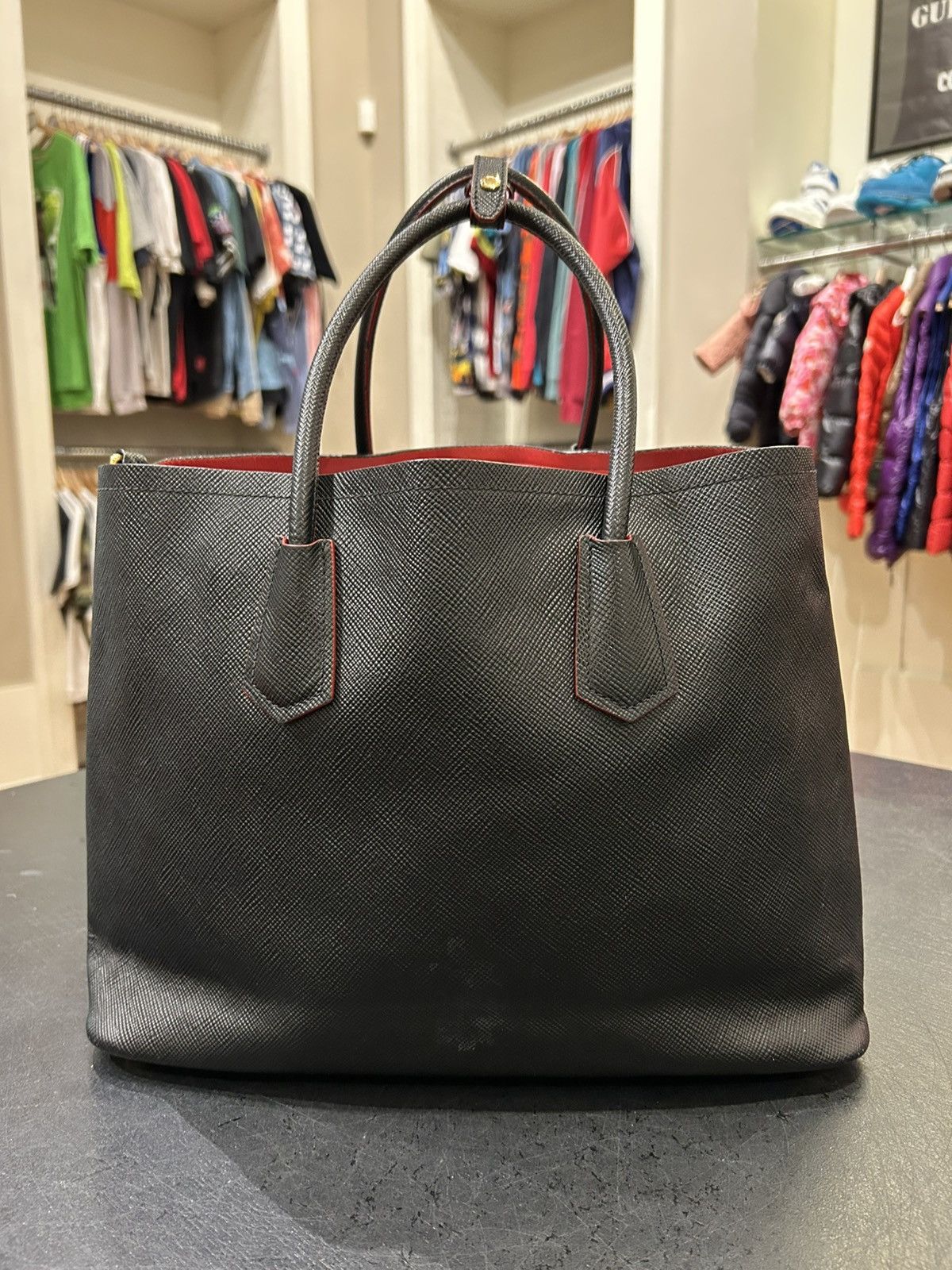 Prada Prada Saffiano Medium Leather Double Tote Bag Size ONE SIZE - 3 Thumbnail