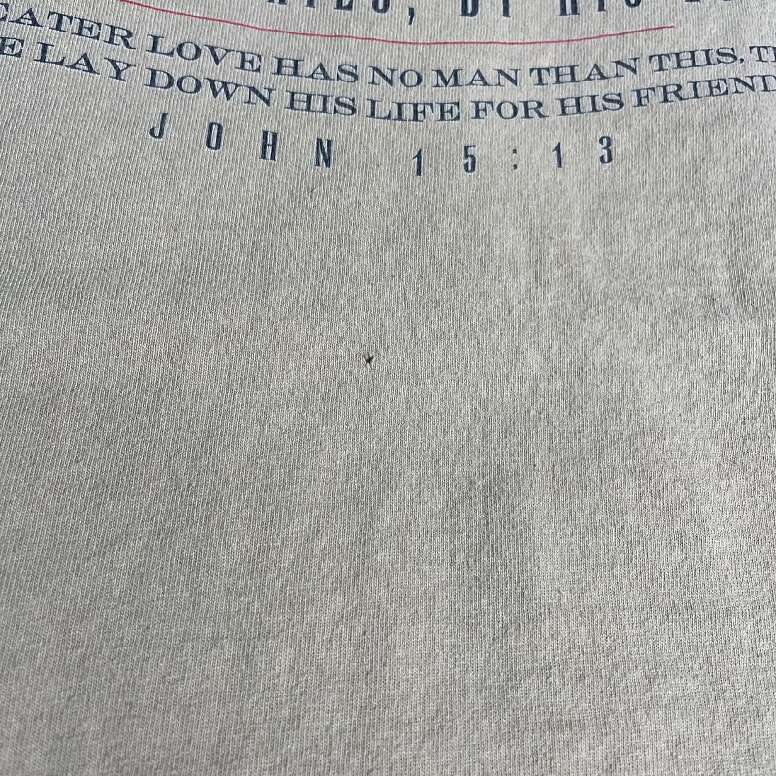 Vintage VTG 1990s Jesus Driven John 15:13 God Bible Verse Nails Tee Size US L / EU 52-54 / 3 - 4 Thumbnail