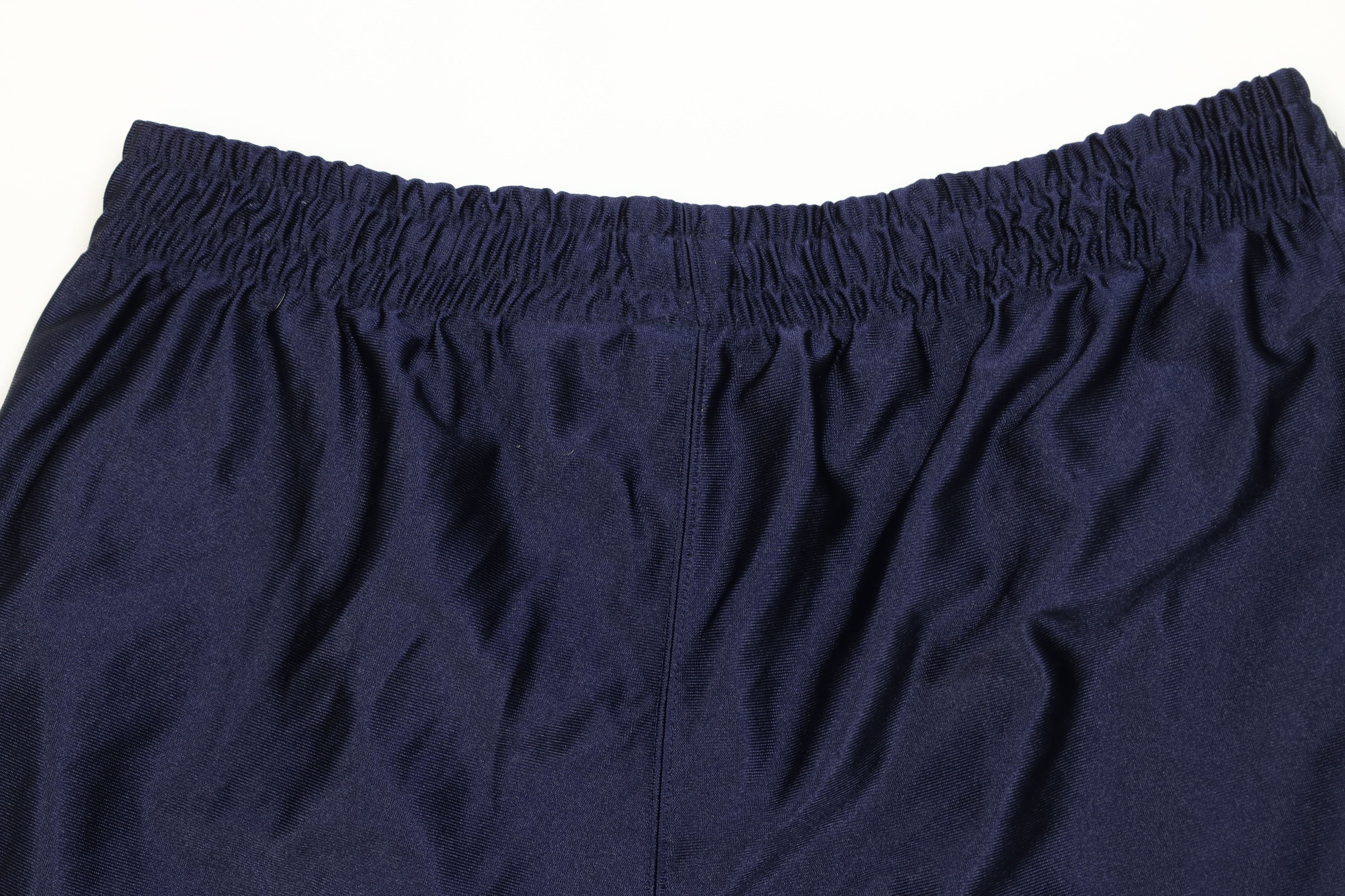 Starter Vintage 90s Starter University of Michigan Basketball Shorts Size US 32 / EU 48 - 11 Thumbnail