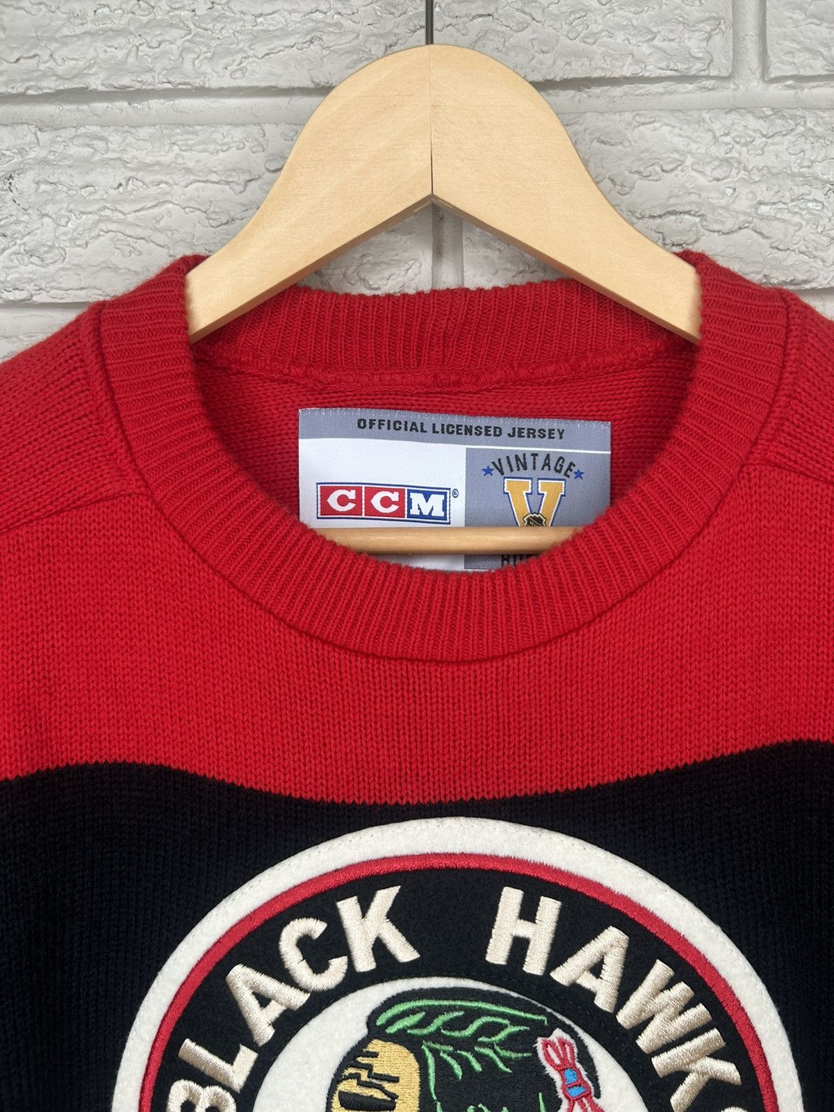 Ccm Vintage CCM Chicago Blackhawks Heritage Knit Jersey Size US L / EU 52-54 / 3 - 6 Thumbnail
