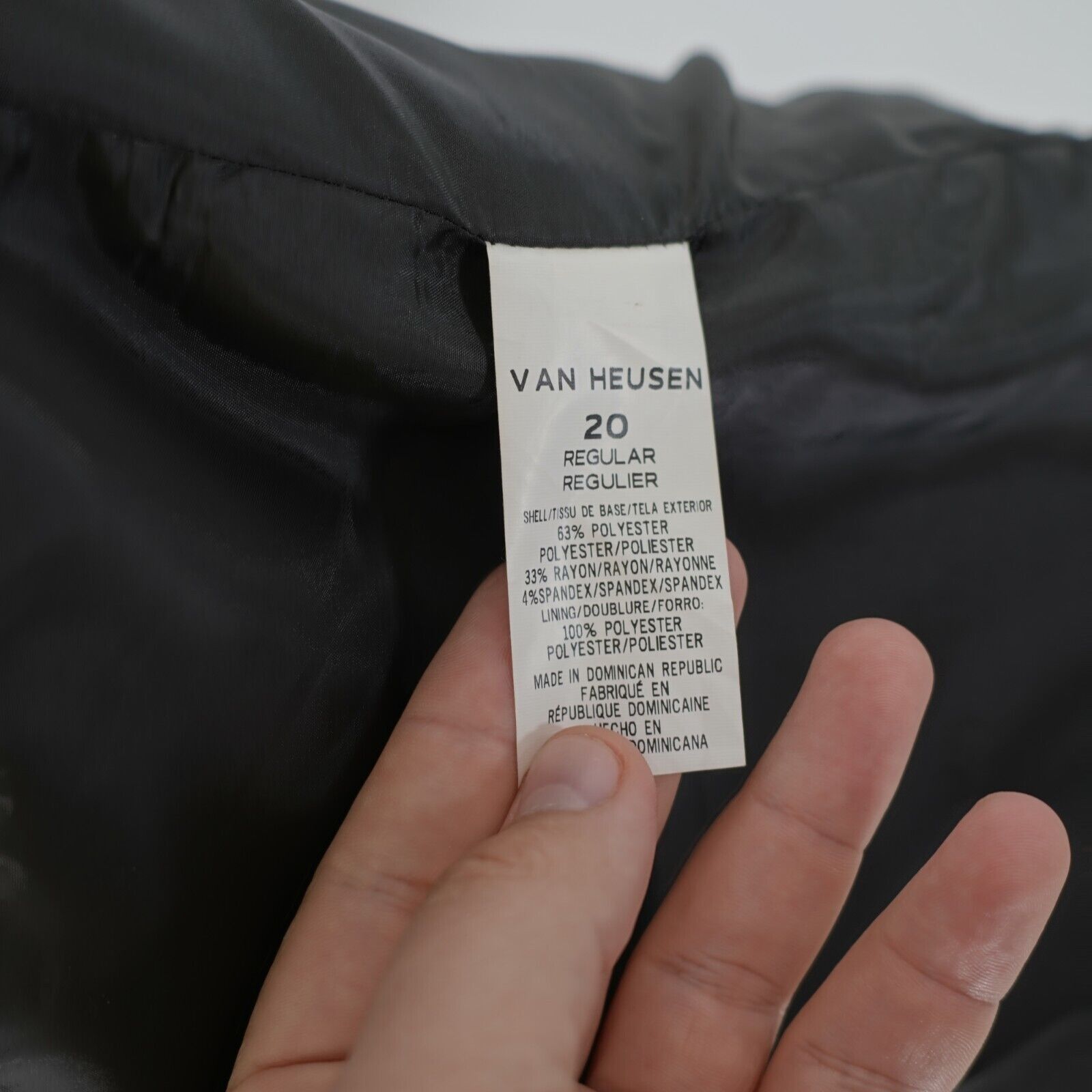 Van Heusen Boys Van Heusen Flex 3 Piece Suit W/ 2 Clip On Ties 20R Blac Size 34S - 11 Thumbnail