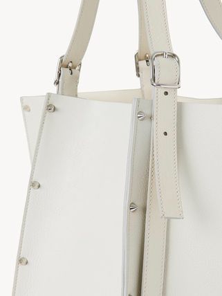 Chloe o1loc1c10425 Size: OS / Carmela Medium Tote Bag in White Size ONE SIZE - 4 Thumbnail