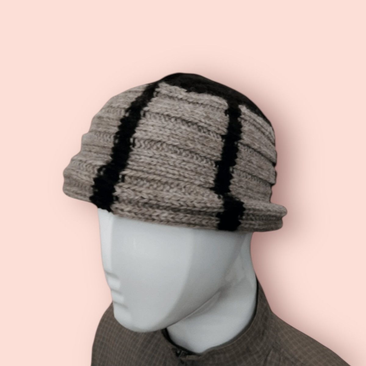 Japanese Brand VERSATILE ROLLED KNITTED WOOL BEANIE HAT Size ONE SIZE - 14 Thumbnail