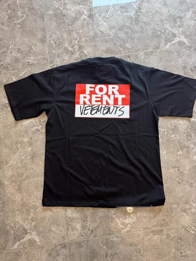 Vetements Vetements Classic T-Shirt, Black, Size M Size US M / EU 48-50 / 2 - 8 Thumbnail