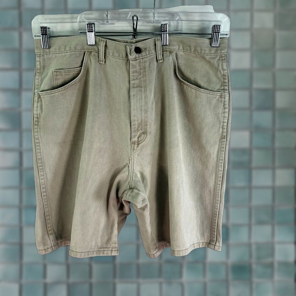 Wrangler VINTAGE Wrangler Shorts Mens 38 Beige Denim 90s Biker 5-Pocket High Rise 9in Inseam Mens Size US 38 / EU 54 - 1 Thumbnail