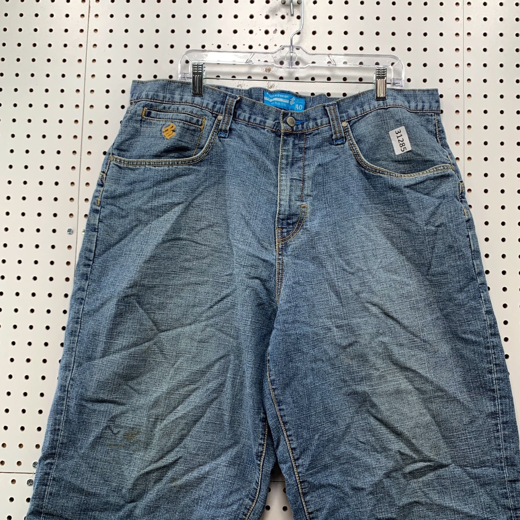 Rocawear VINTAGE Rocawear Denim Bermuda Shorts Blue Mens Size 40 Hip Hop 39x14 Fits 40 14in Inseam Jeans 90s Y2K Size US 40 / EU 56 - 6 Thumbnail