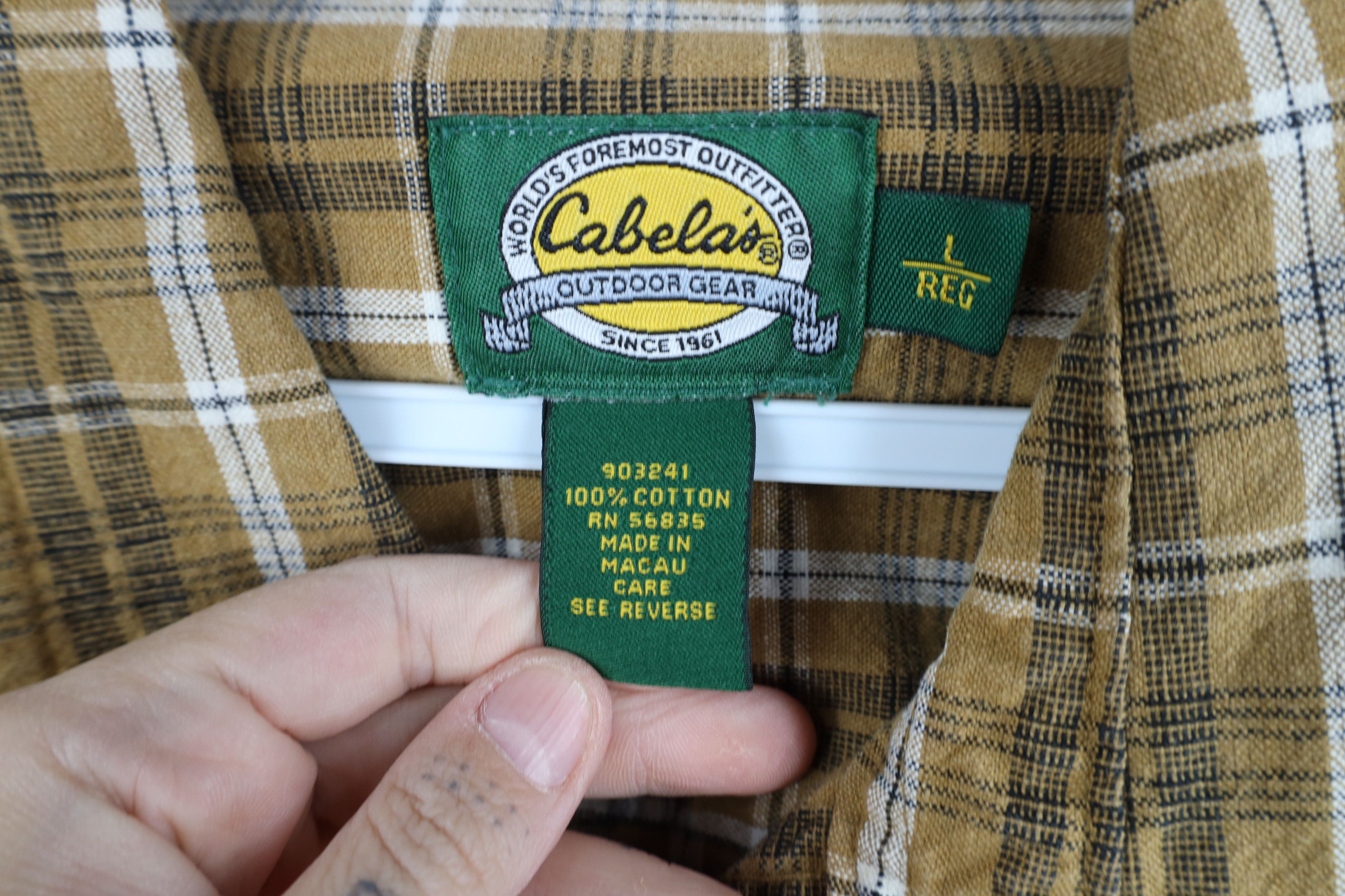 Cabelas Vintage 90s Cabelas Heavyweight Collared Button Shirt Plaid Size US XL / EU 56 / 4 - 7 Thumbnail