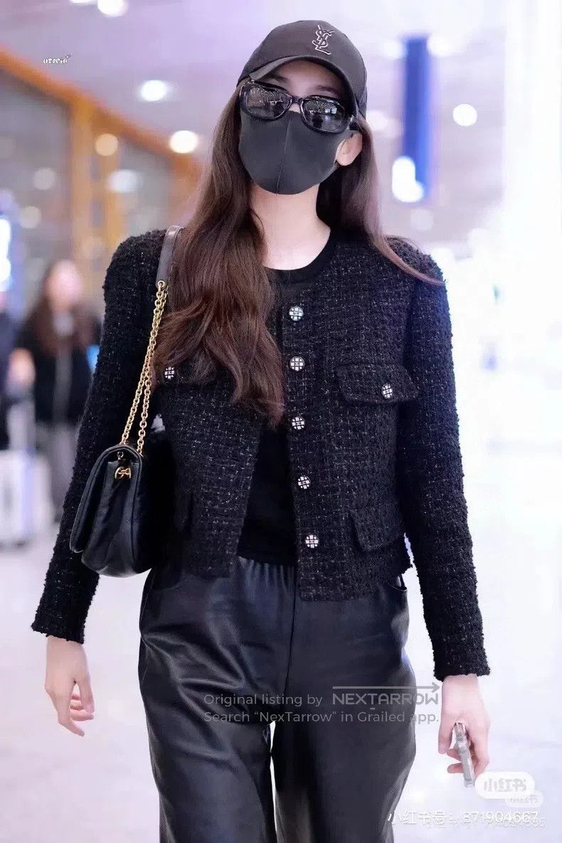 Chanel Chanel Black four-pocket tweed jacket Size XS / US 0-2 / IT 36-38 - 7 Thumbnail