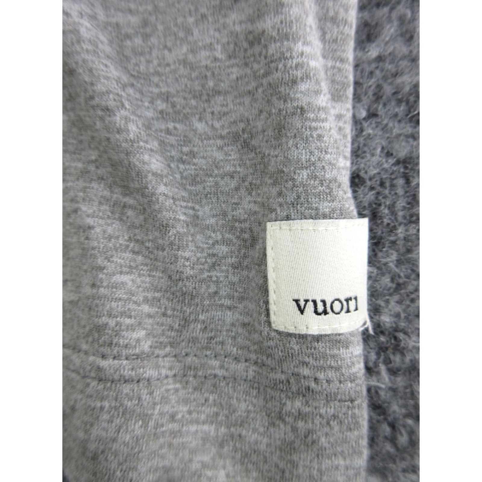 Vuori Vuori Shirt Womens L Gray Short Sleeve Crewneck Crop Basic Construction Logo Size L / US 10 / IT 46 - 2 Thumbnail