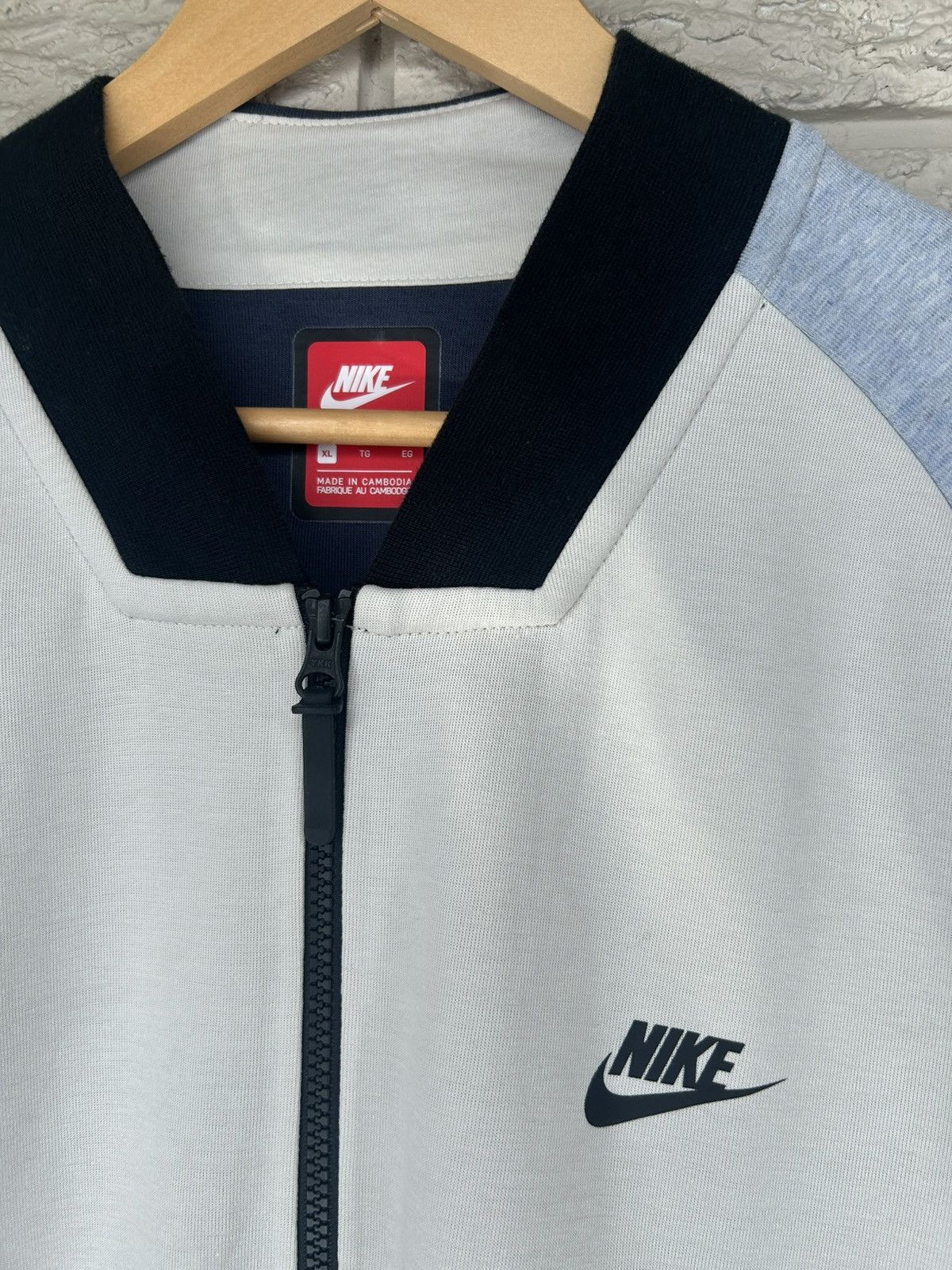 Nike Nike Tech Fleece Zip Up Sweater Size US XL / EU 56 / 4 - 4 Thumbnail