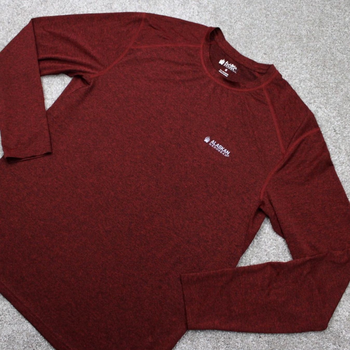 Vintage Duluth Alaskan Hardgear Shirt Mens Medium Red Long Sleeve Tee Pullover Crew Neck Polyester Breathable Lightweight Moisture Wicking Size US M / EU 48-50 / 2 - 3 Thumbnail
