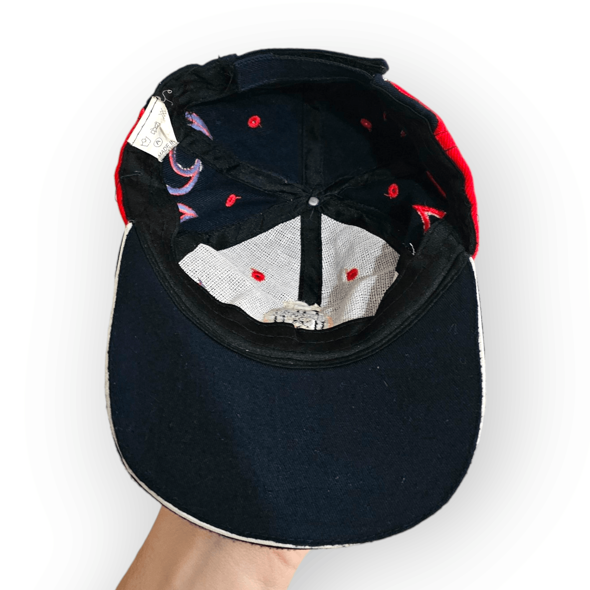 Vintage Juventus Vintage Flames Hat Size ONE SIZE - 4 Thumbnail