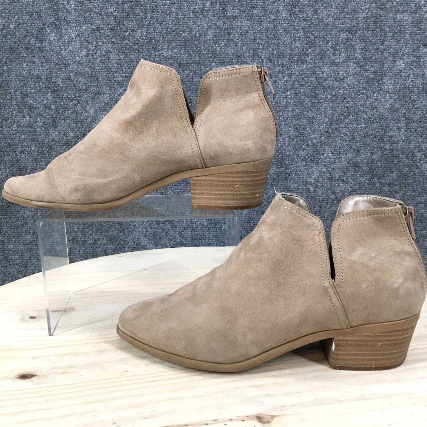 Express Express Boots Womens 9 Casual Back Zip Low Ankle Bootie Brown Fabric Heels Size US 9 / IT 39 - 2 Thumbnail