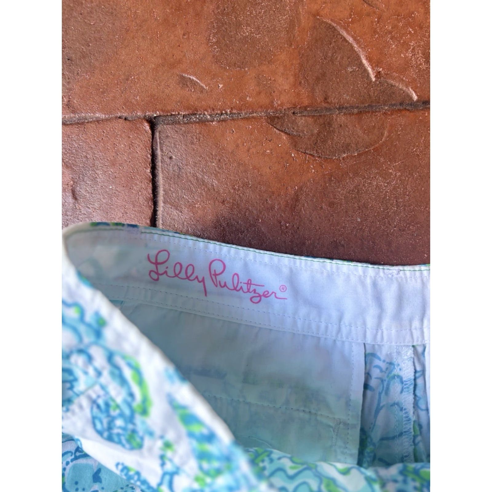 Lilly Pulitzer Lilly Pulitzer Buttercup Floral Shorts Women’s 4 Scalloped Hem Pockets Size 27" / US 4 / IT 40 - 2 Thumbnail