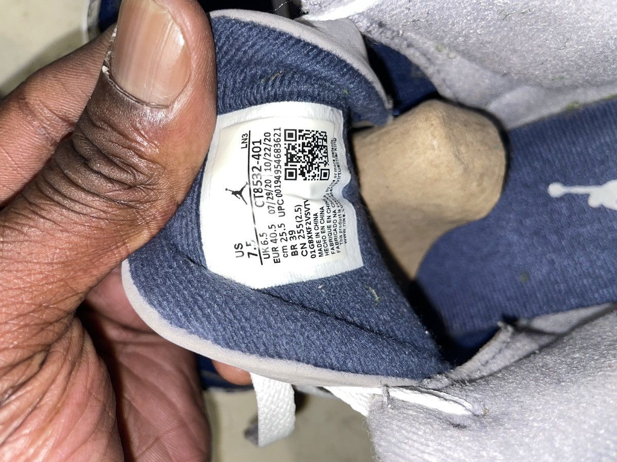 Jordan Brand Jordan 3’s Georgetown Size US 7.5 / EU 40-41 - 12 Thumbnail