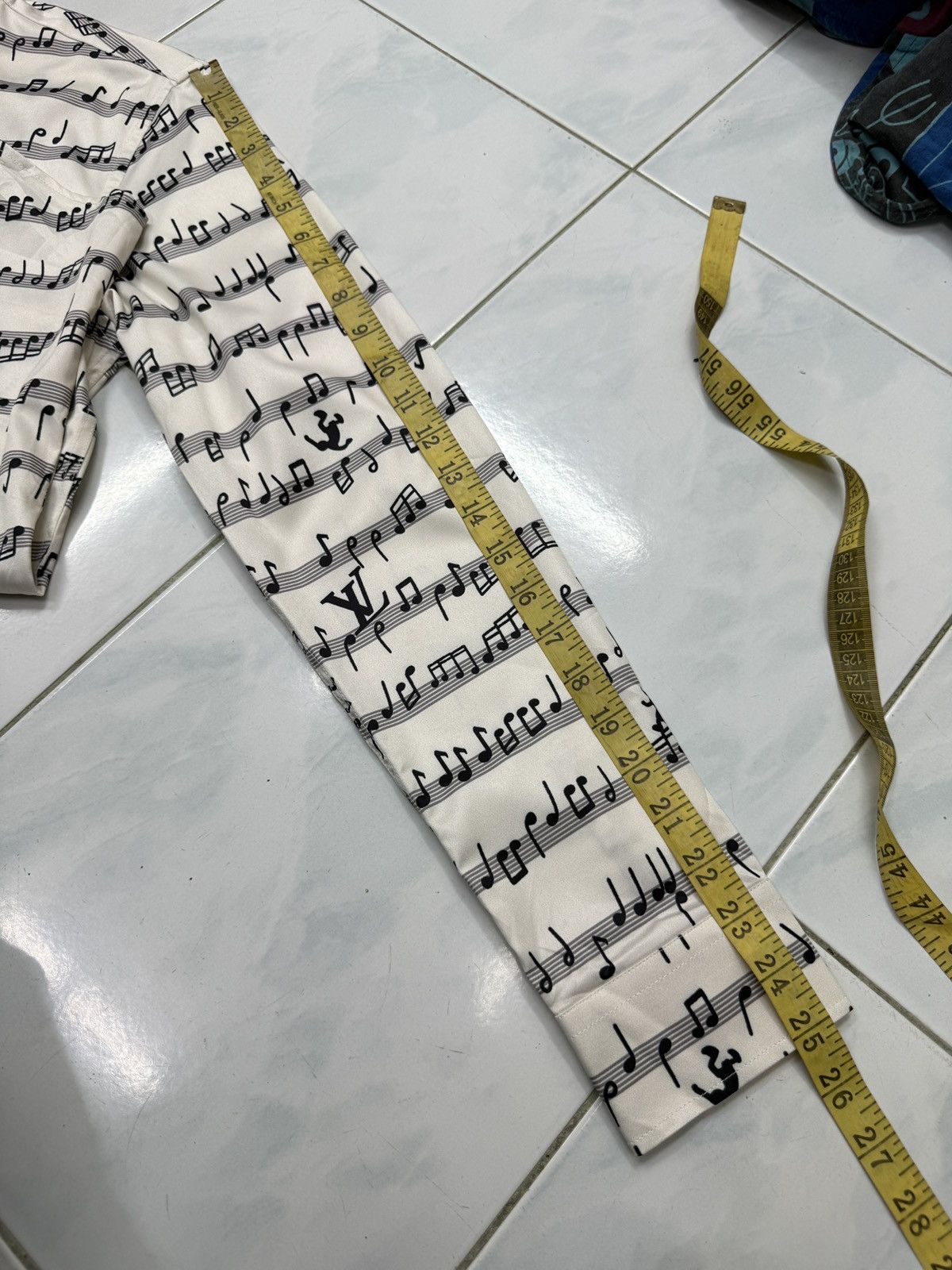 Louis Vuitton 🔥🔥🔥ARCHIVE LOUIS VUITTON MUSICAL DANCING Size M / US 6-8 / IT 42-44 - 14 Thumbnail