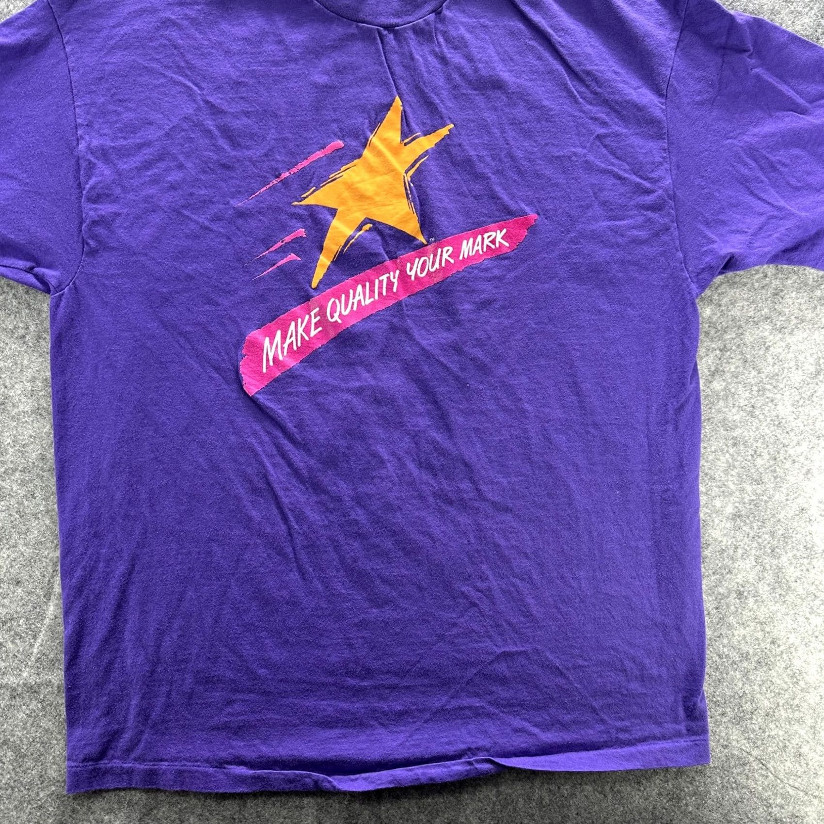 Hanes VINTAGE Hanes Shirt Mens XL Purple Make Quality Your Mark 90s Star Graphic Print Tan Size US XL / EU 56 / 4 - 2 Thumbnail