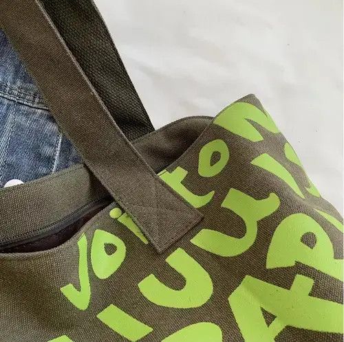 Japanese Brand Fashion graphic canvas tote bag shoulder bag Size ONE SIZE - 4 Thumbnail