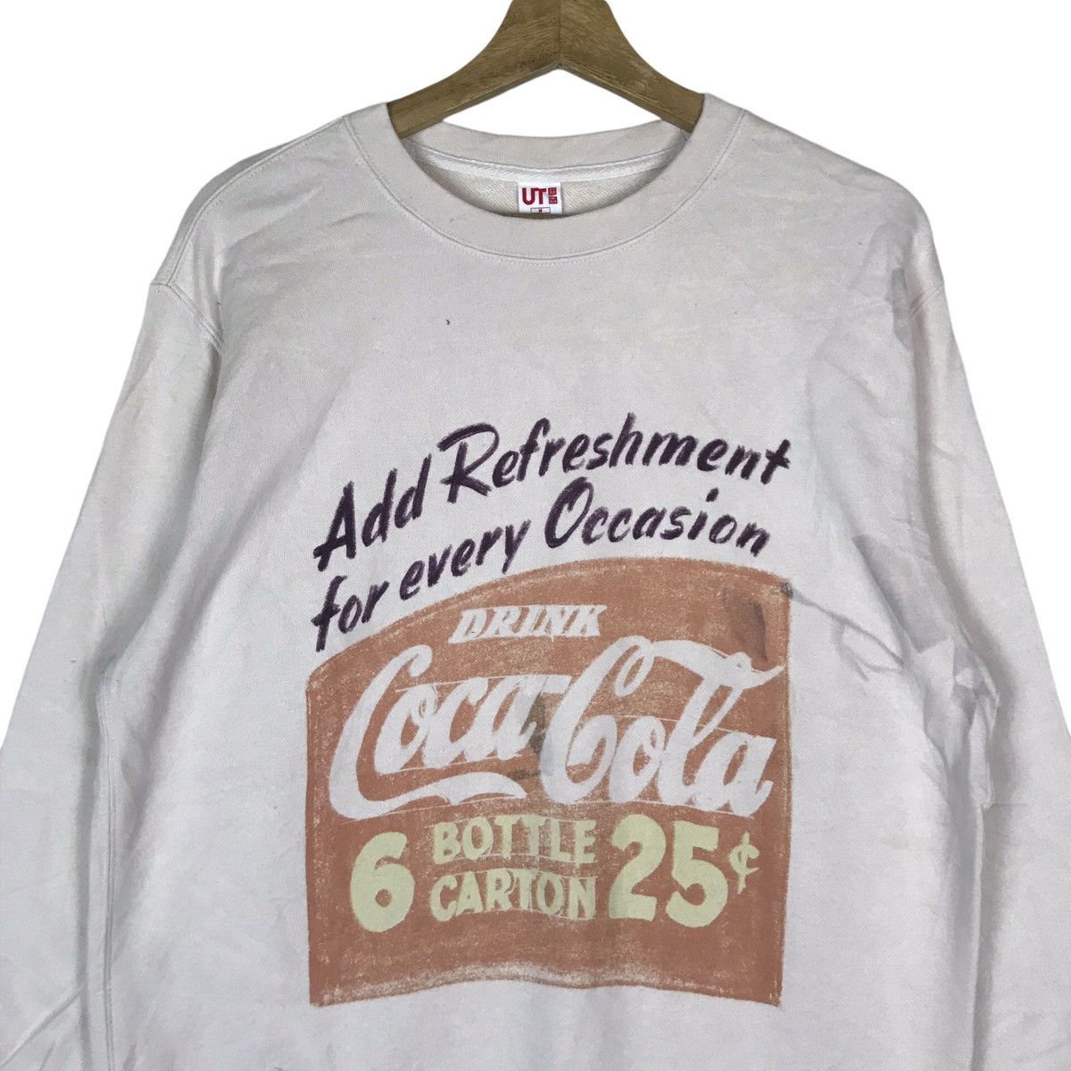 Coca Cola × Uniqlo Japanese Brand Uniqlo Collaboration with Coca Cola Pullover Size US M / EU 48-50 / 2 - 2 Thumbnail