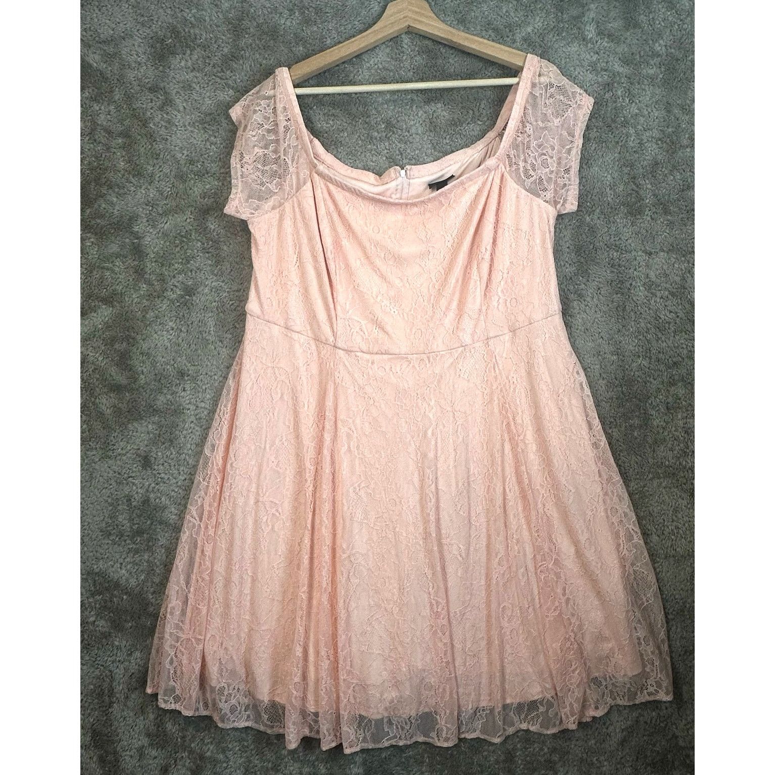 Other Torrid Lace Off Shoulder Mini Dress Blush Pink Women's 16 Size XXL / US 16-18 / IT 52-54 - 1 Thumbnail